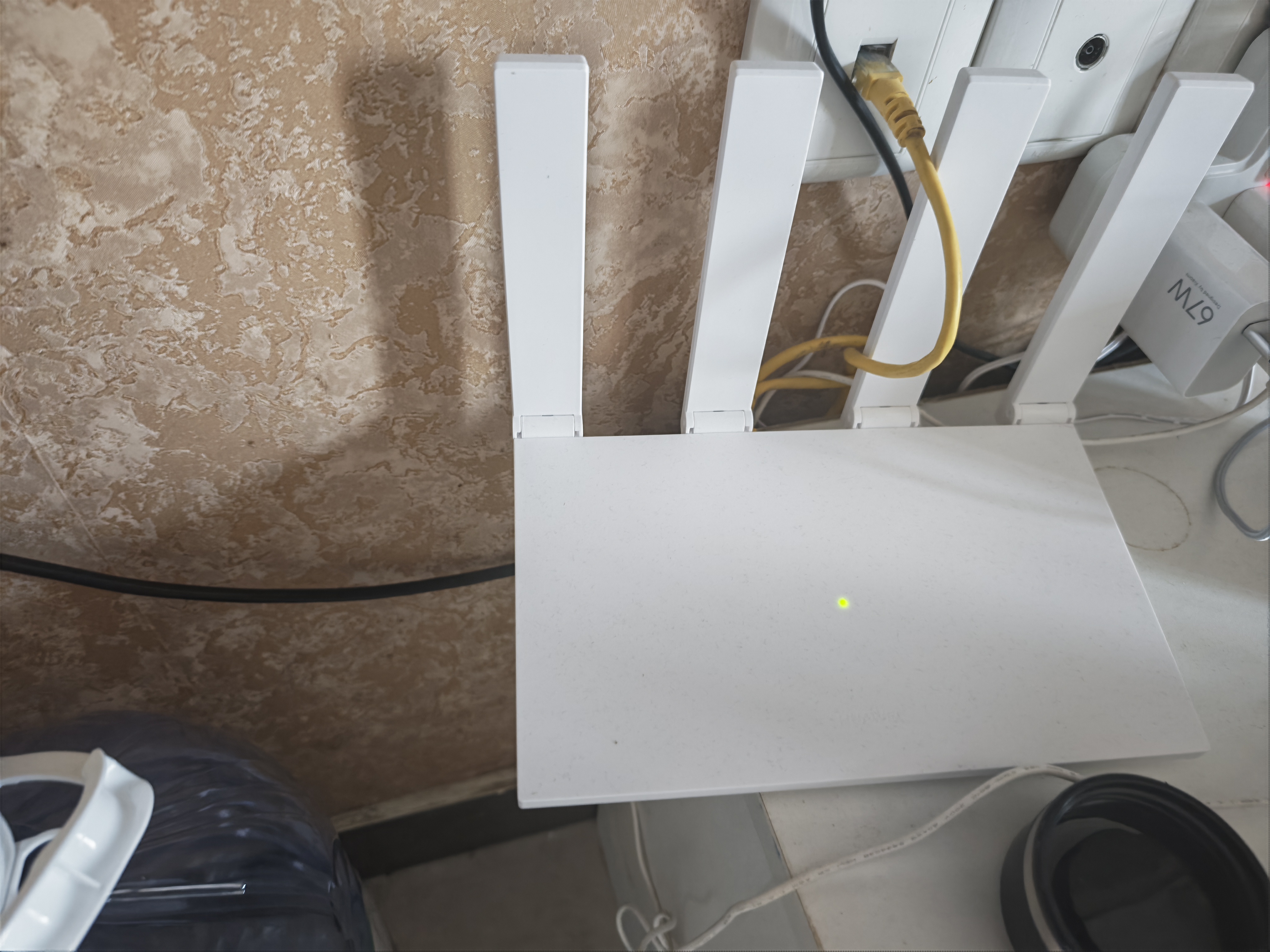 华为路由AX3 双频合一 自动优选 wifi6/多连不卡无线家用穿墙/AX3000/高速千兆路由器 实拍图