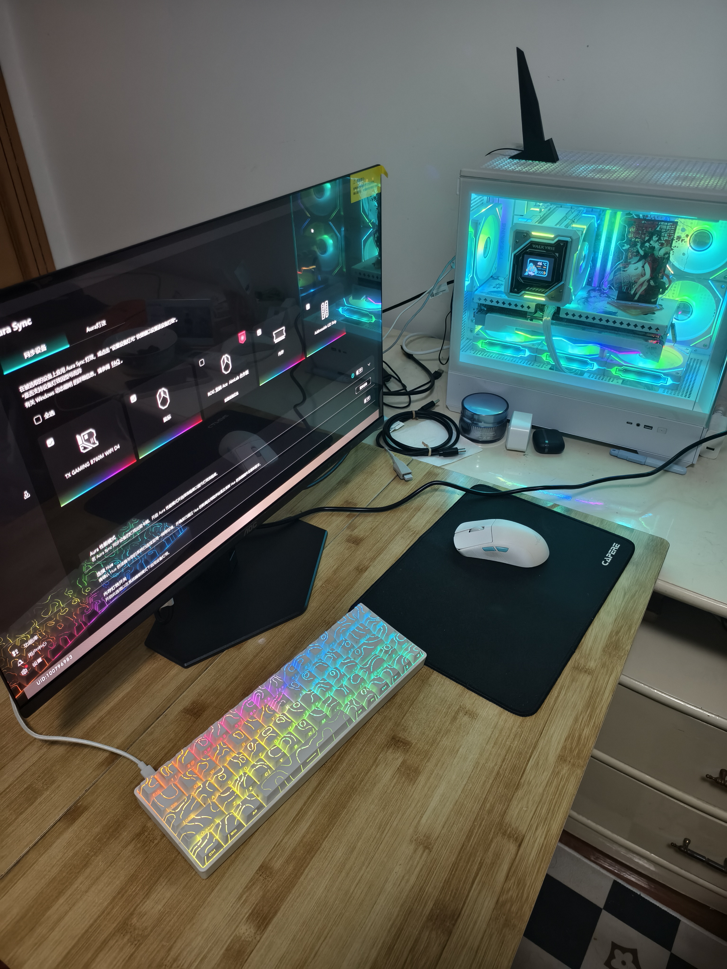 AOC 26.5英寸电竞游戏FPS显示器 2K360Hz QD-OLED 原生10bit 0.03ms HDR硬件低蓝光 电脑游戏防烧屏幕 【游戏畅玩旗舰款】2K 240Hz Q27G40ZDF 实拍图