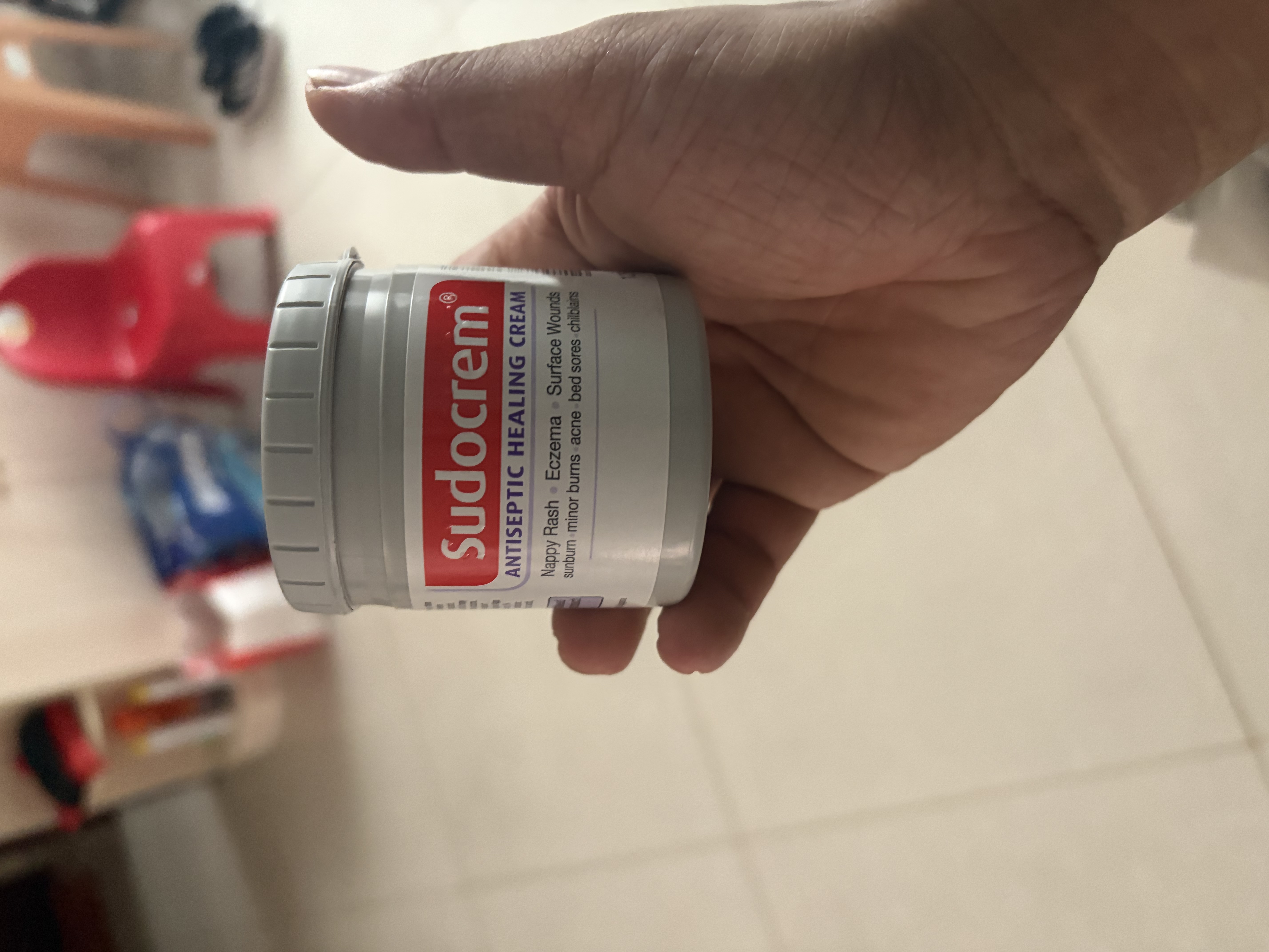 Sudocrem婴幼儿护臀膏英国预防红屁屁乐PP霜氧化锌屁屁霜125g 实拍图