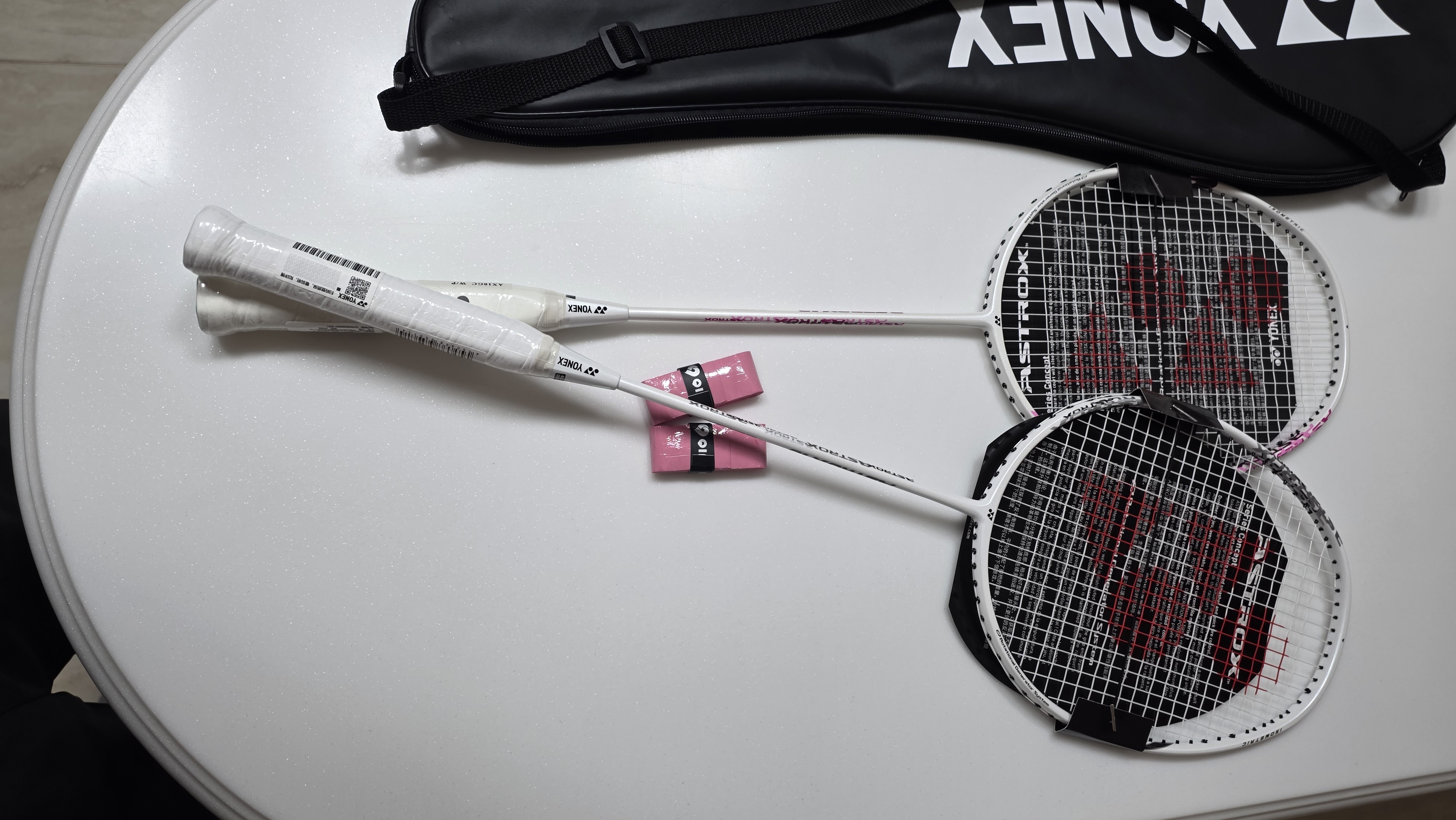 尤尼克斯（YONEX）羽毛球拍天斧对拍全碳素高磅进攻比赛训练已穿线白粉/亮黑附2手胶 实拍图