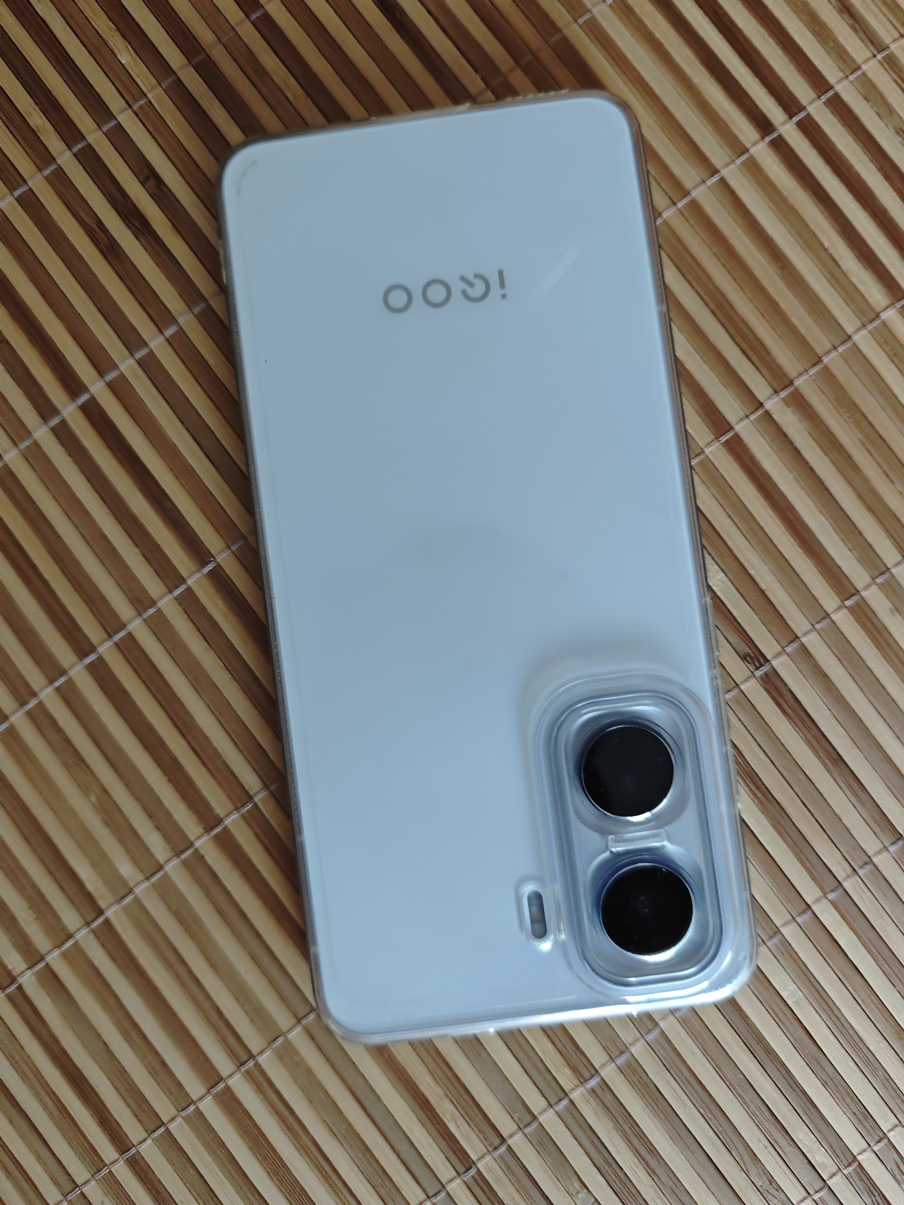 vivo iQOO Neo11 12GB+256GB 驰光白 2K 144Hz珠峰屏 骁龙8至尊版  国家补贴 iqooneo11 学生游戏手机 实拍图