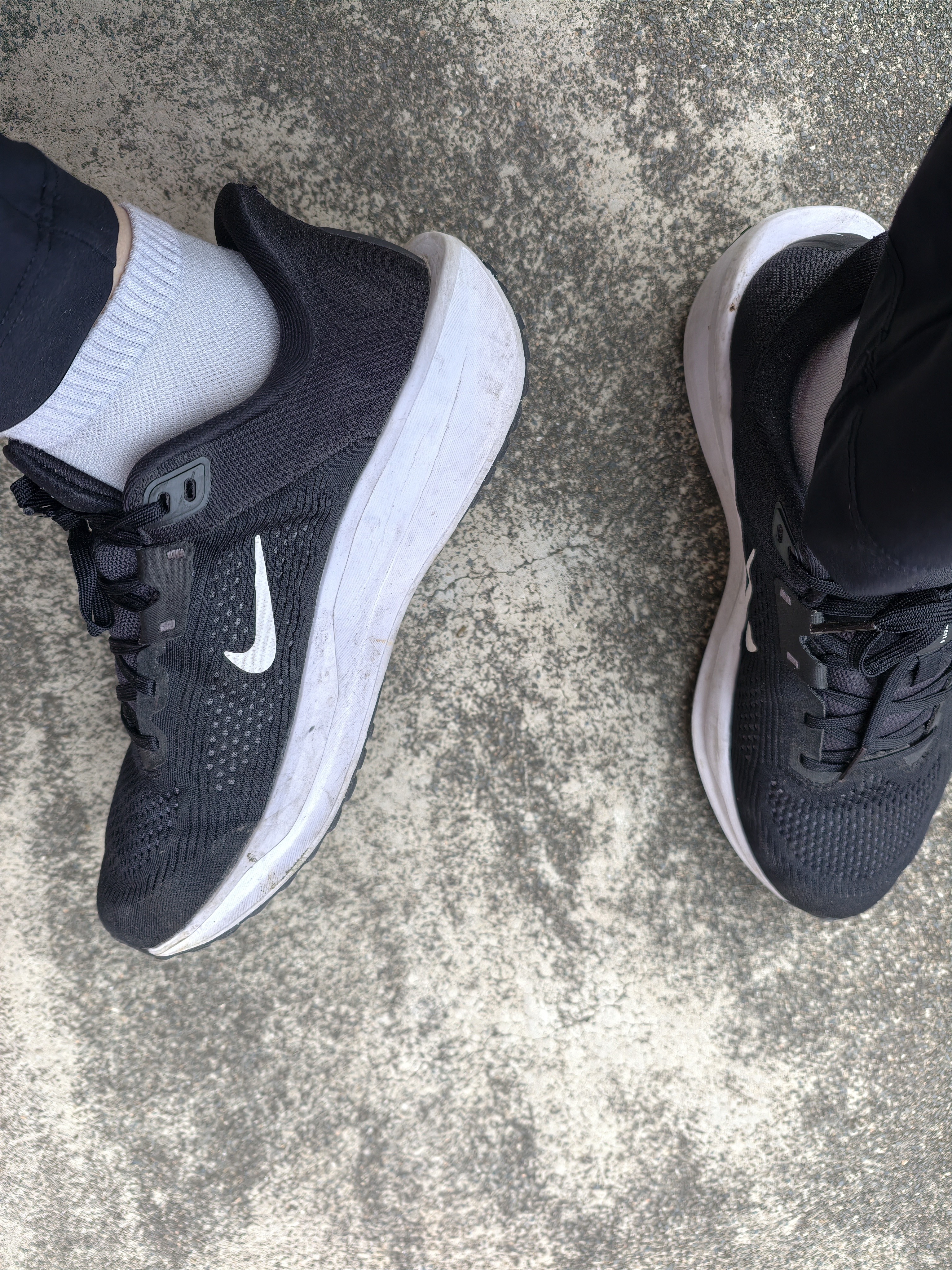 耐克NIKE跑步鞋男子透气QUEST 6运动鞋FD6033-001黑42 实拍图