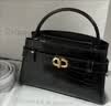 CHARLES&KEITH鳄鱼纹凯莉包手提斜挎婚包包女包生日礼物送女友CK2-50270880-1 Black黑色 S 实拍图