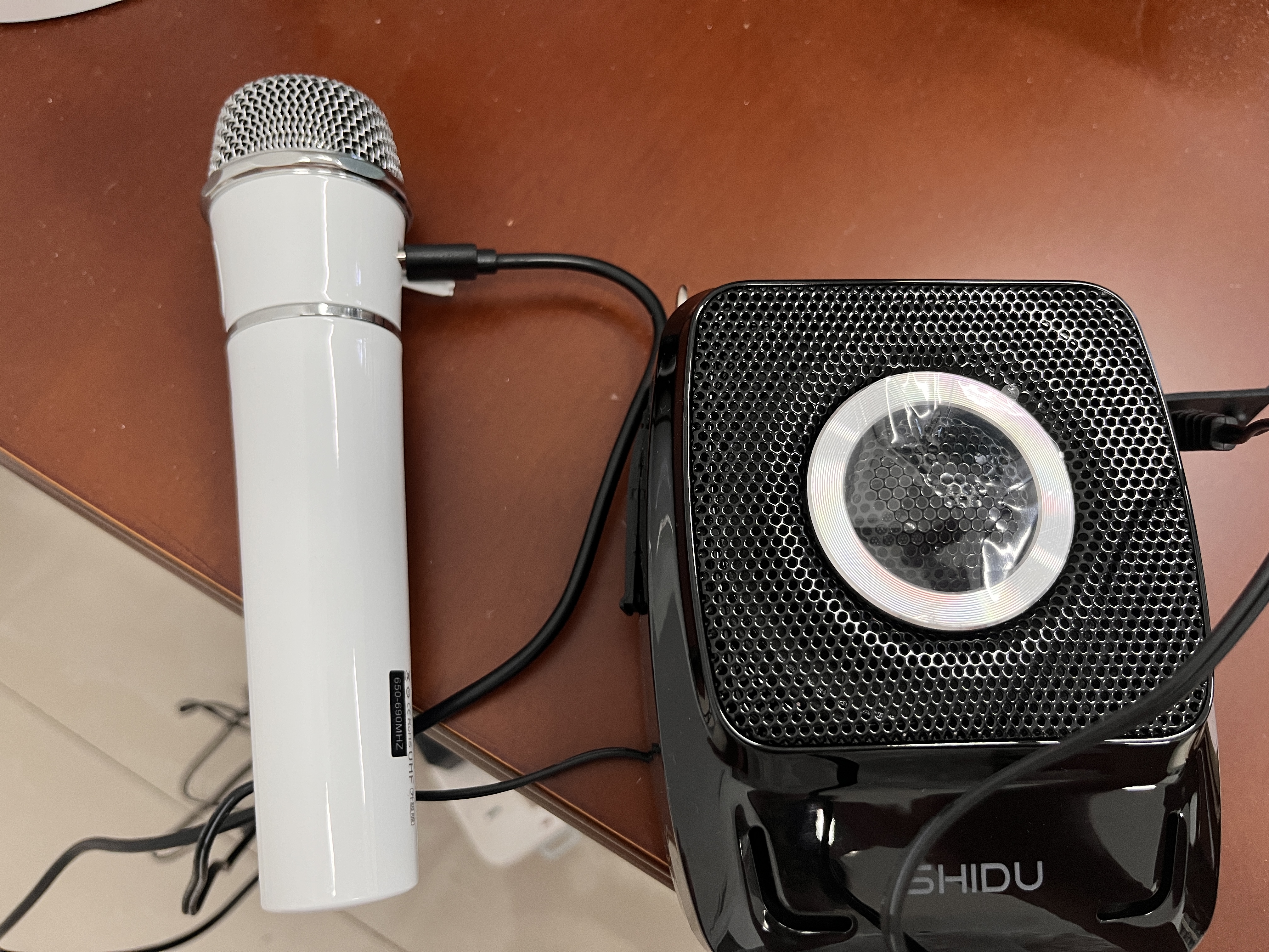 十度（SHIDU）S92小蜜蜂扩音器教师专用无线领夹麦克风讲课上课户外蓝牙扩音头戴手持播放喊话器大音量教师礼物 【经典黑】单话筒无线版 【教师力荐】 实拍图