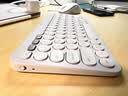 罗技（Logitech）时尚系列K390无线蓝牙键盘 超薄便携  K380升级版 白色 79键 实拍图