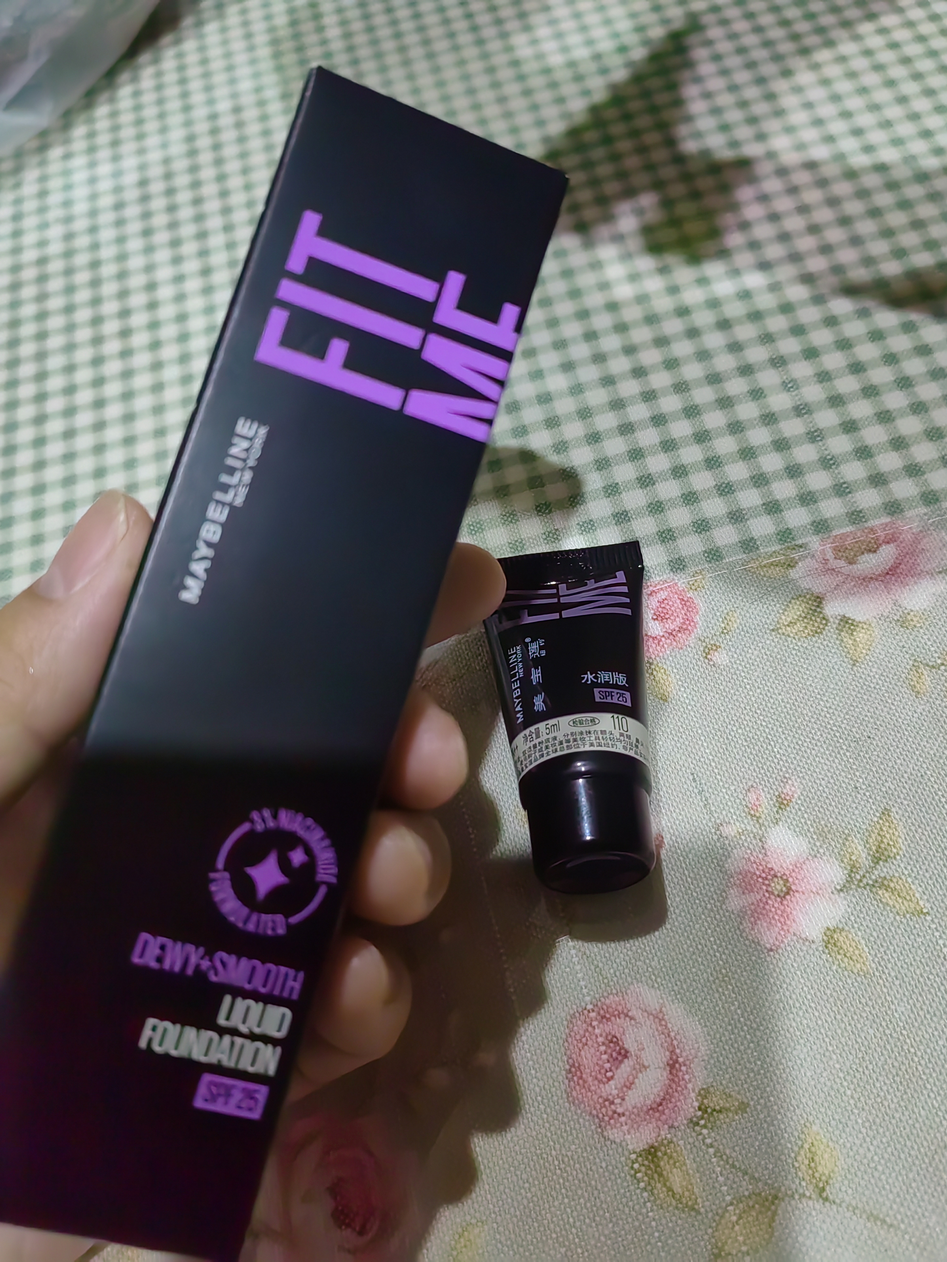美宝莲FITME粉底液干皮小紫瓶遮瑕不脱妆不卡水润防晒110生日礼物 实拍图
