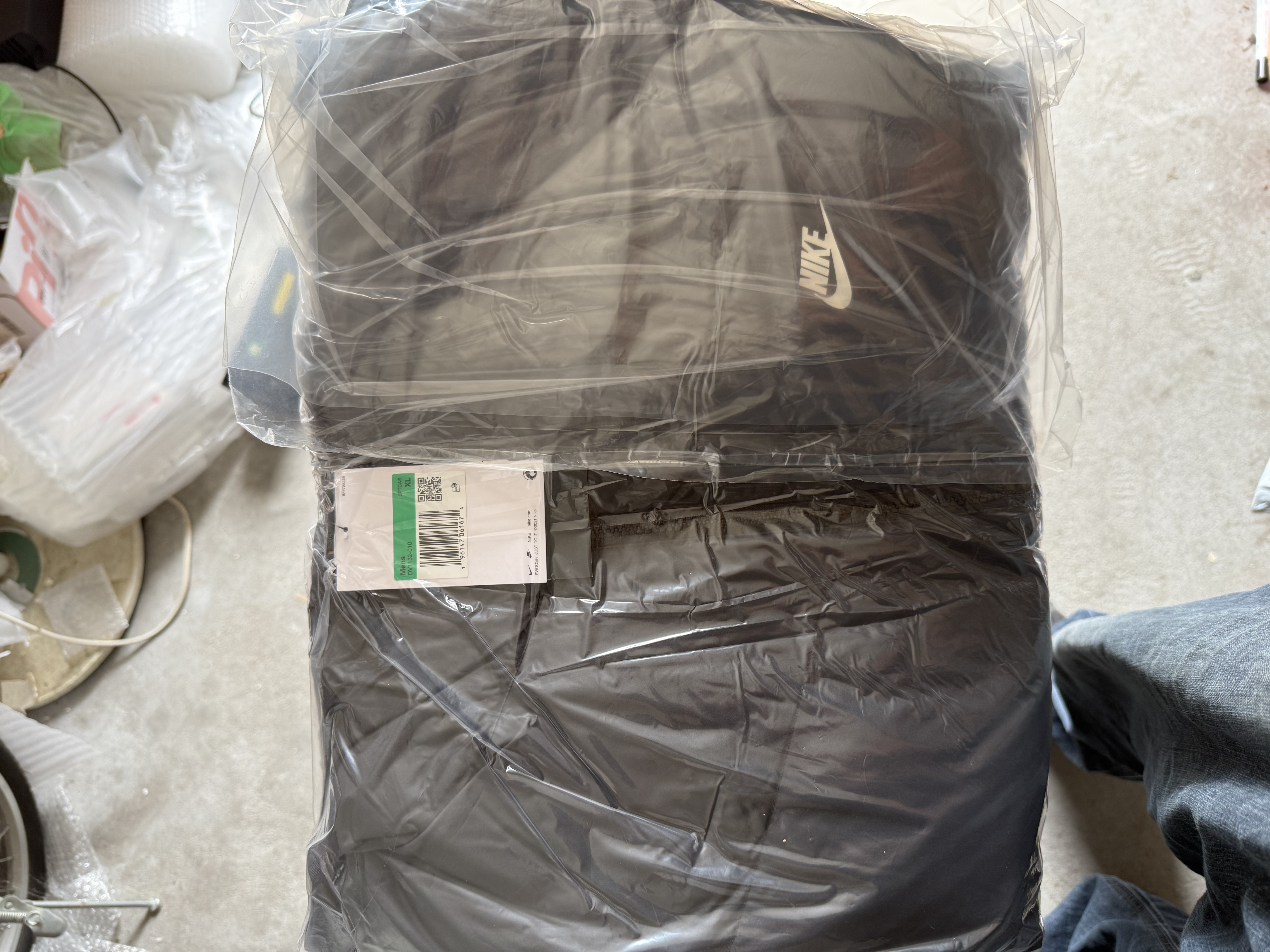 耐克（NIKE）男子印花拉链口袋短款冬季连帽保暖防风夹克运动羽绒服 DV1132-010 XL 实拍图