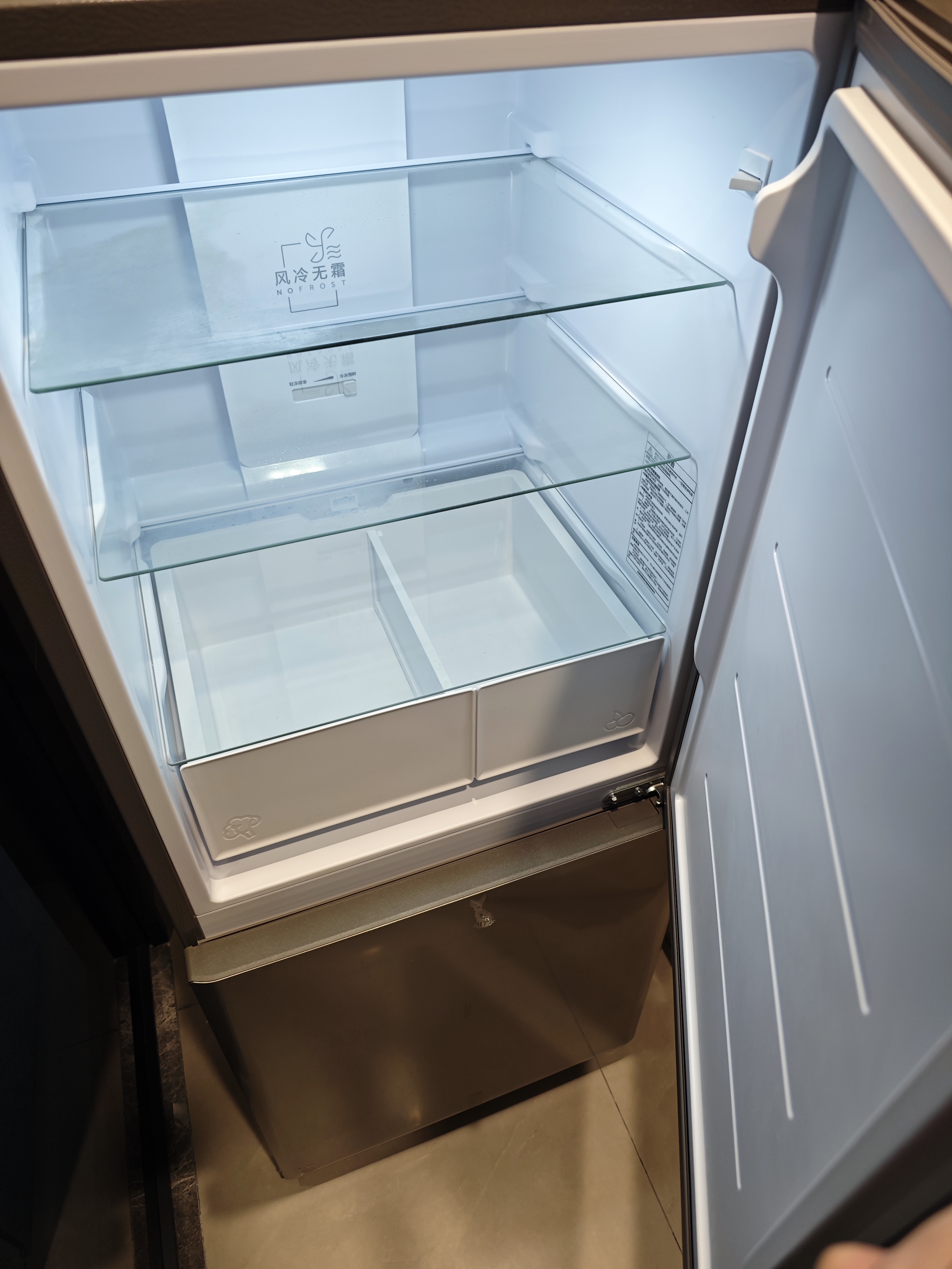 海尔「一级能效风冷无霜」165L两门家用小户型电冰箱真节能省电抗菌净味灰色HC2-165WGHC2E9S9国家补贴 实拍图