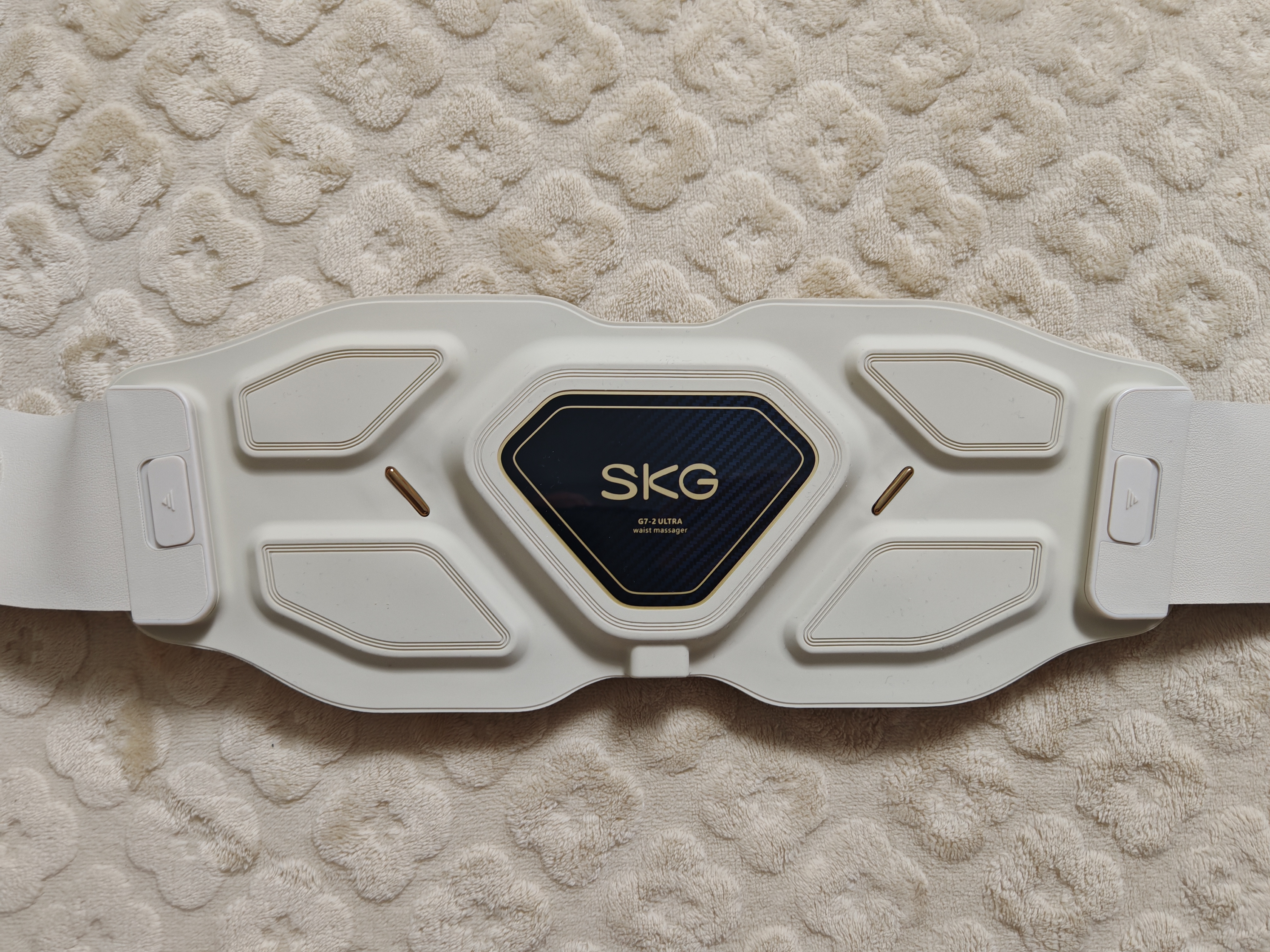 SKG【中秋节礼物】按摩仪腰部按摩器G7Ultra【王一博同款】暖宫护腰热敷脉冲钛金腰带生日送男女友 实拍图