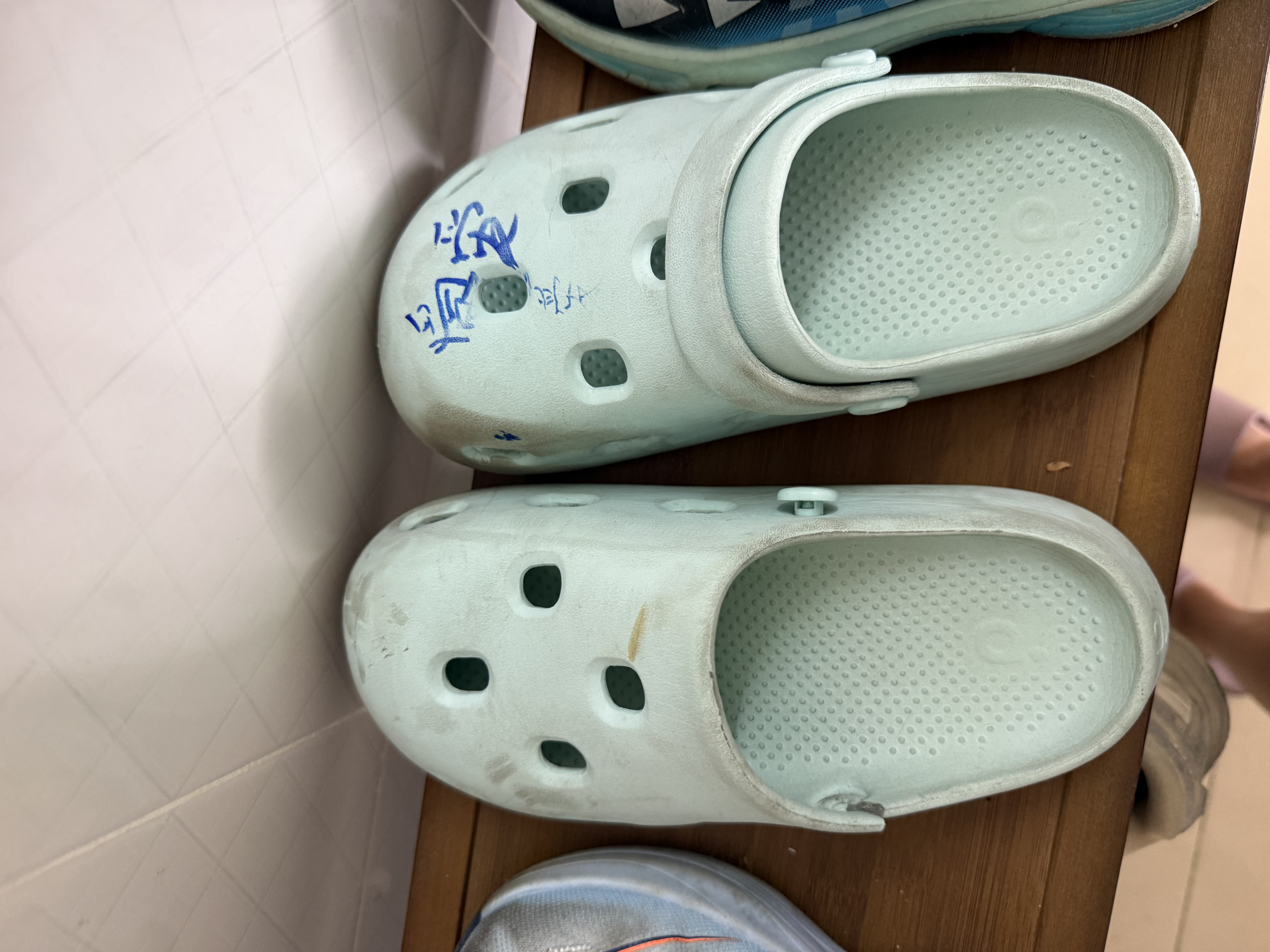 朴西小小麻豆儿童洞洞鞋防撞防滑软底凉拖鞋男女童 实拍图
