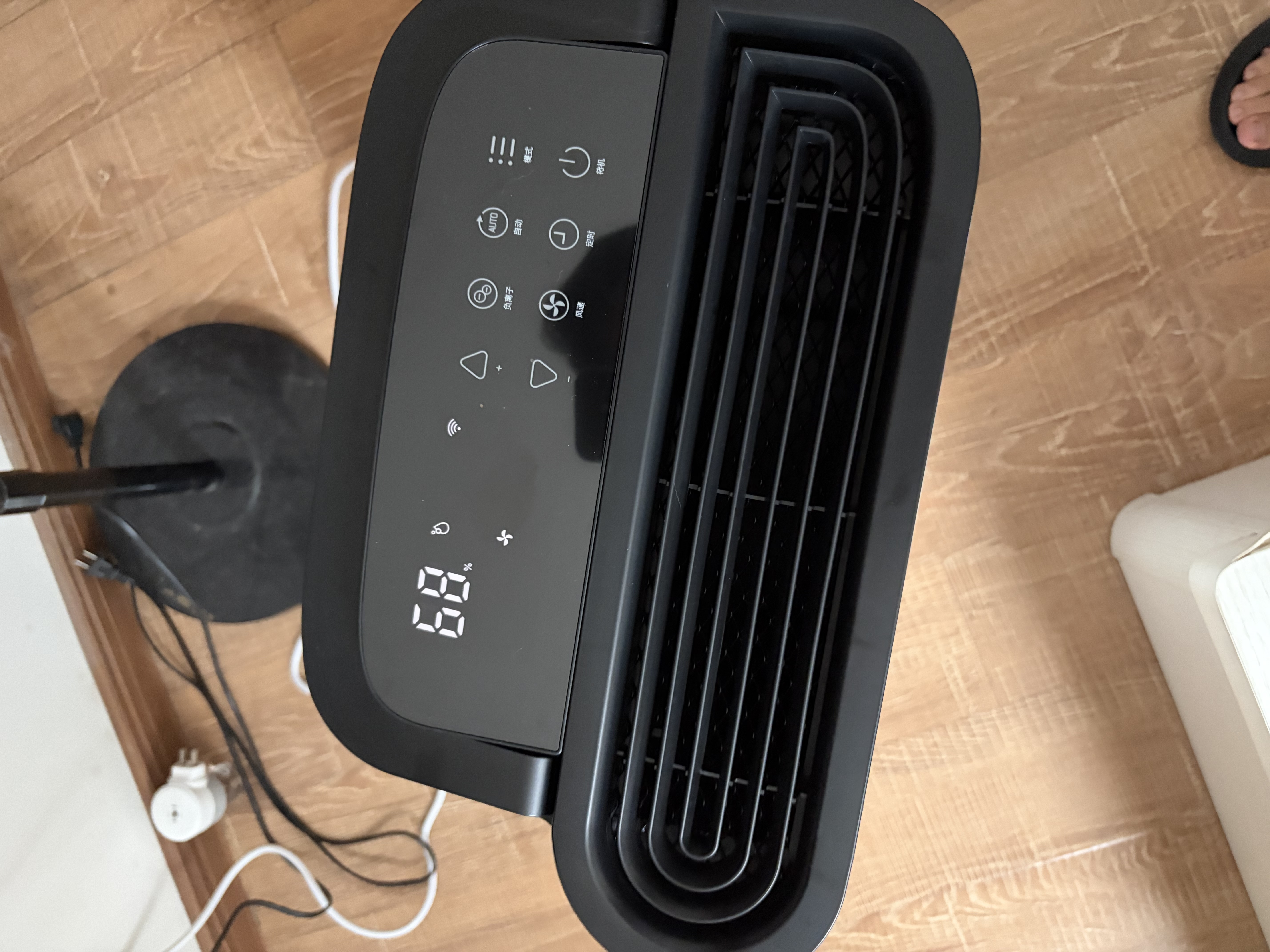 德业（Deye）除湿机/抽湿机 除湿量25升/天 45㎡家用轻音地下室除潮除湿器干衣机客厅卧室 手机智控DYD-T22A3 实拍图
