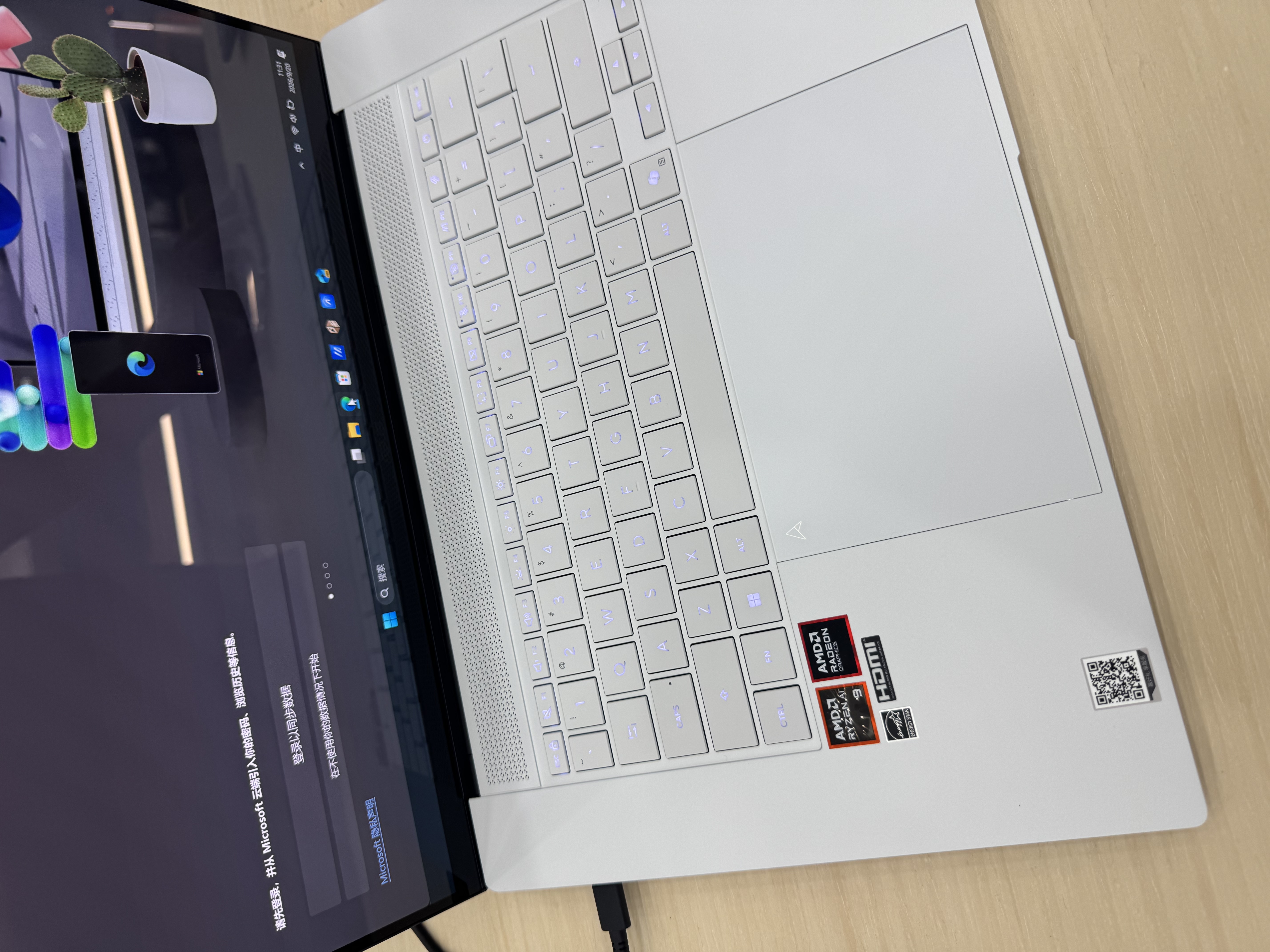 华硕灵耀16 Air 2026 AMD锐龙AI 9 H465 2.8K 1100nits OLED 超薄16英寸1.1cm AI电脑（32G 1T) 实拍图