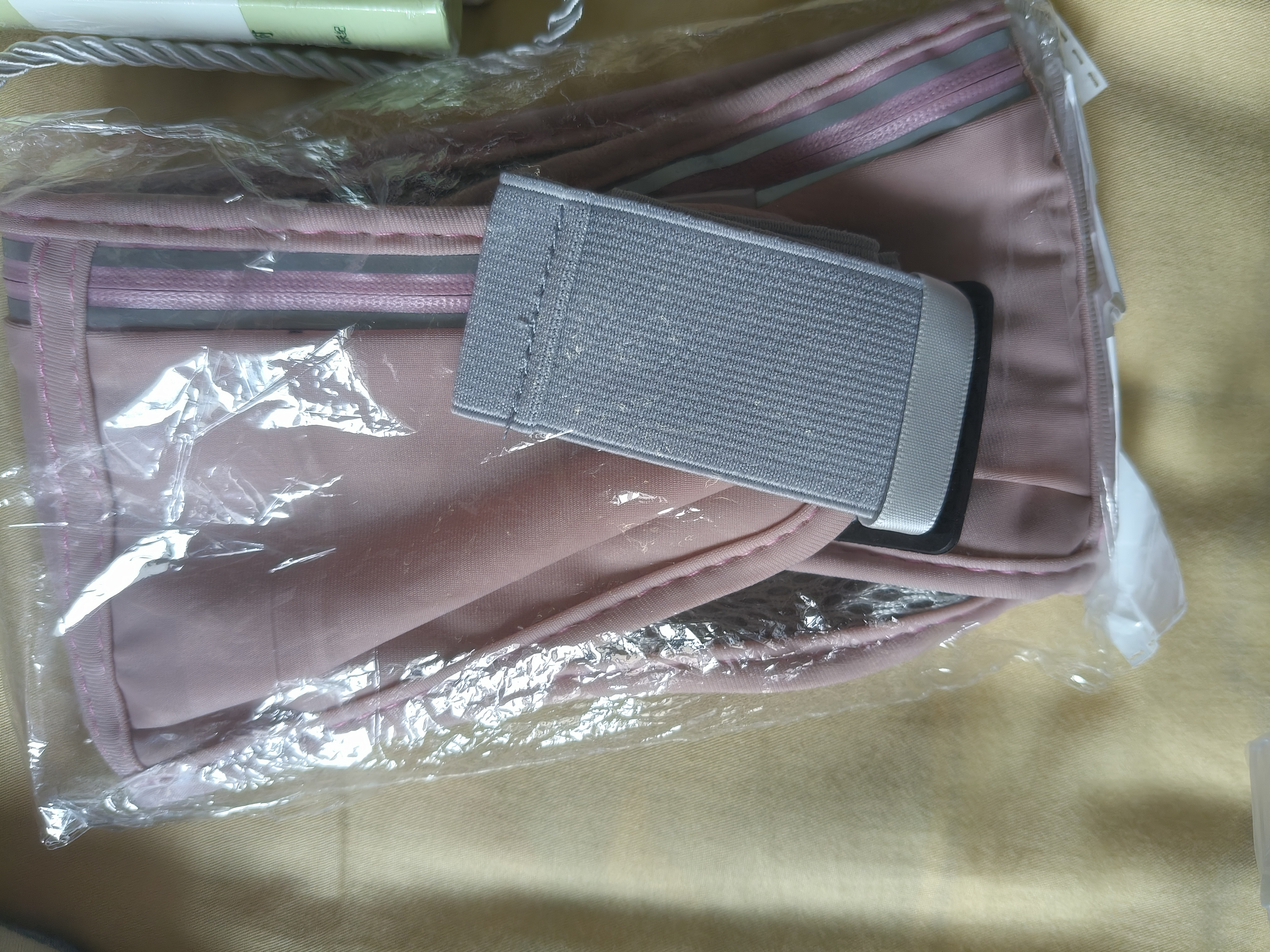鹏境运动跑步腰包男女士骑行轻薄手机隐形神器户外健身徒步马拉松新款 优质面料-三仓【可爱粉】 实拍图