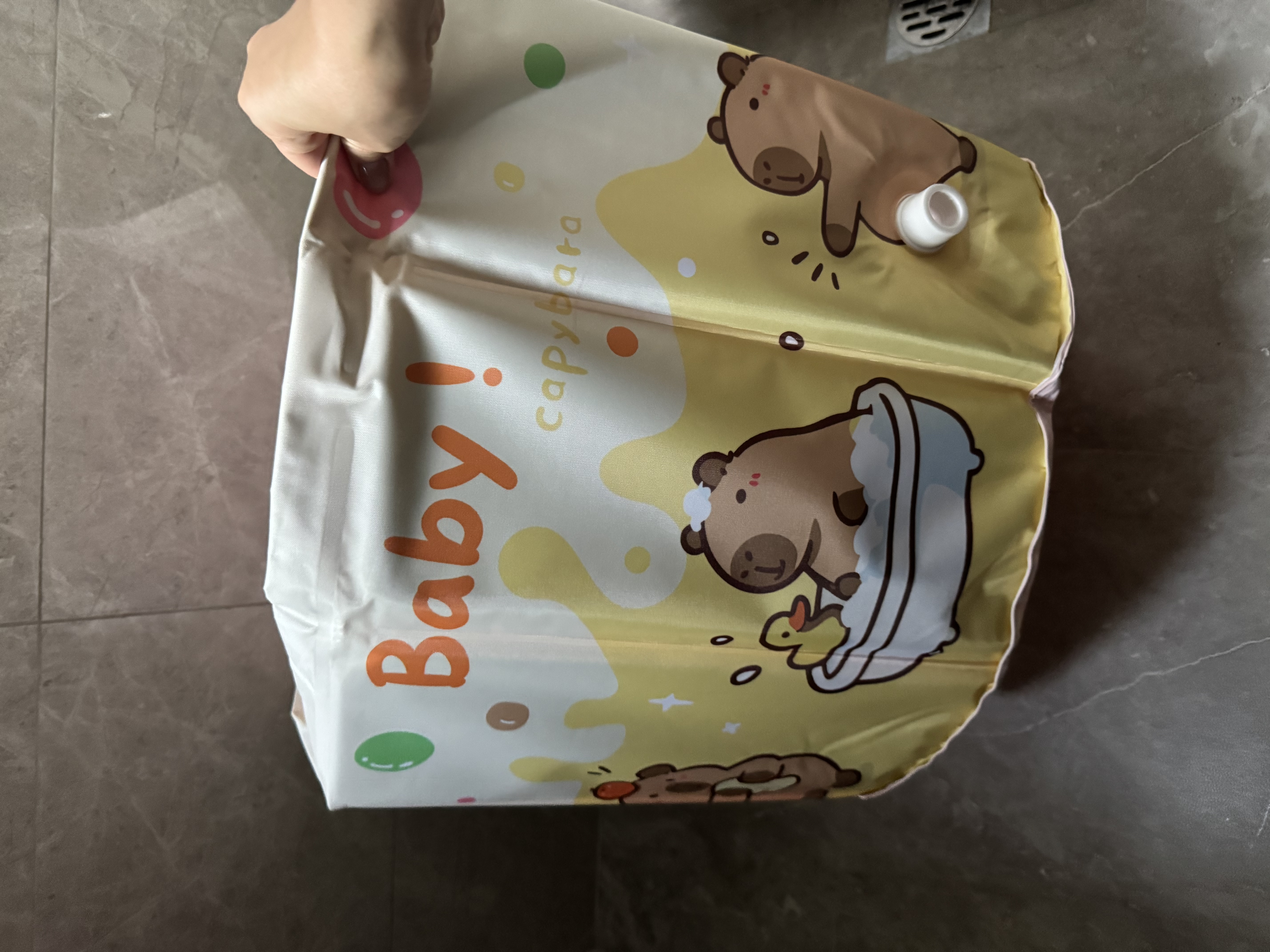 领臣儿童泡澡桶折叠浴桶家用宝宝洗澡桶婴儿童游泳桶全身可坐浴盆 实拍图