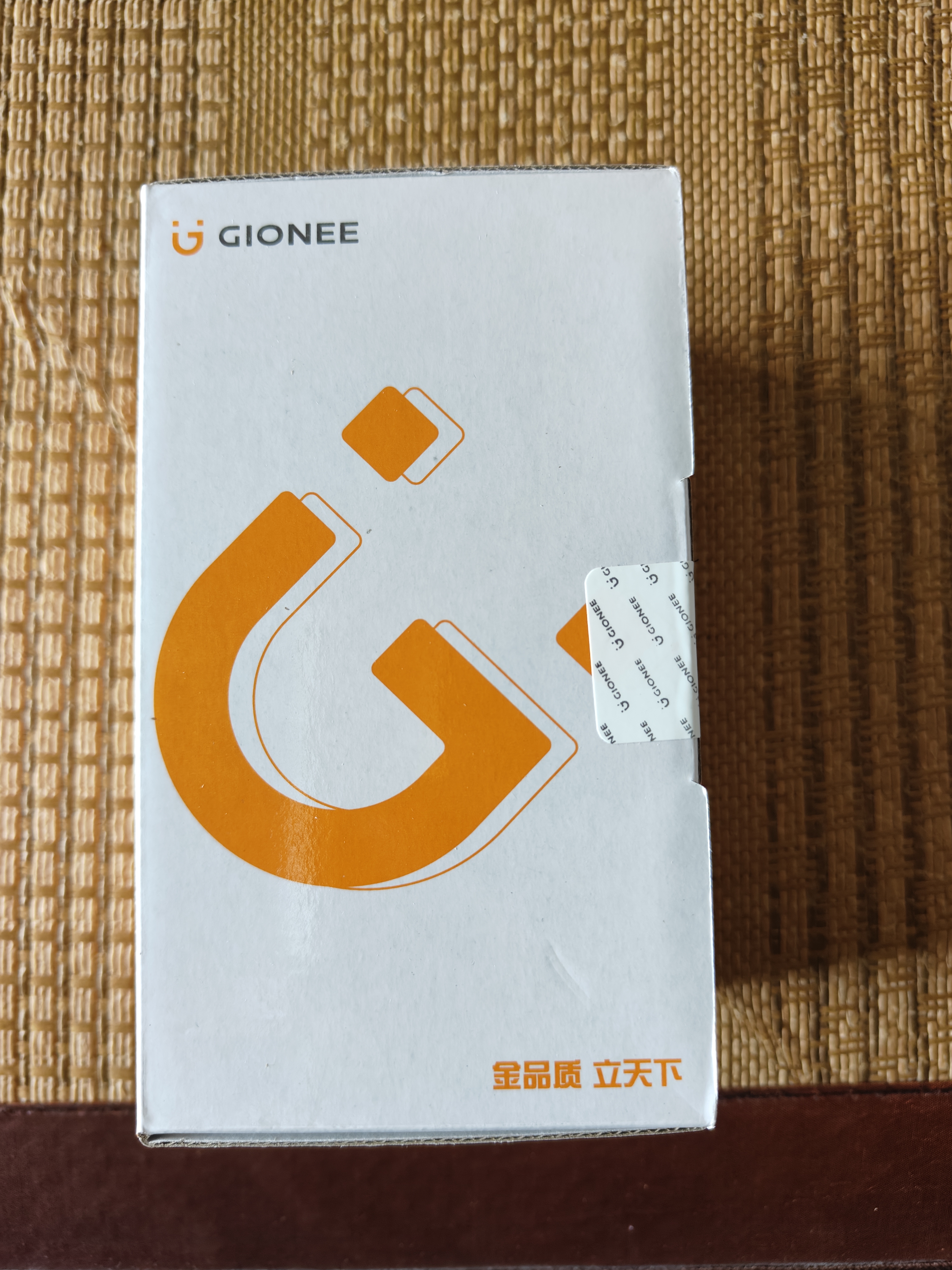 金立（Gionee）老年手机全网通4G翻盖老年机学生手机4000毫安超长待机2.8大屏大字大声老人机老年人专用手机G680 实拍图