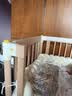 babycare弗里斯克婴儿床新生儿宝宝实木床+4D空气纤维双面床垫+安抚四件套 实拍图