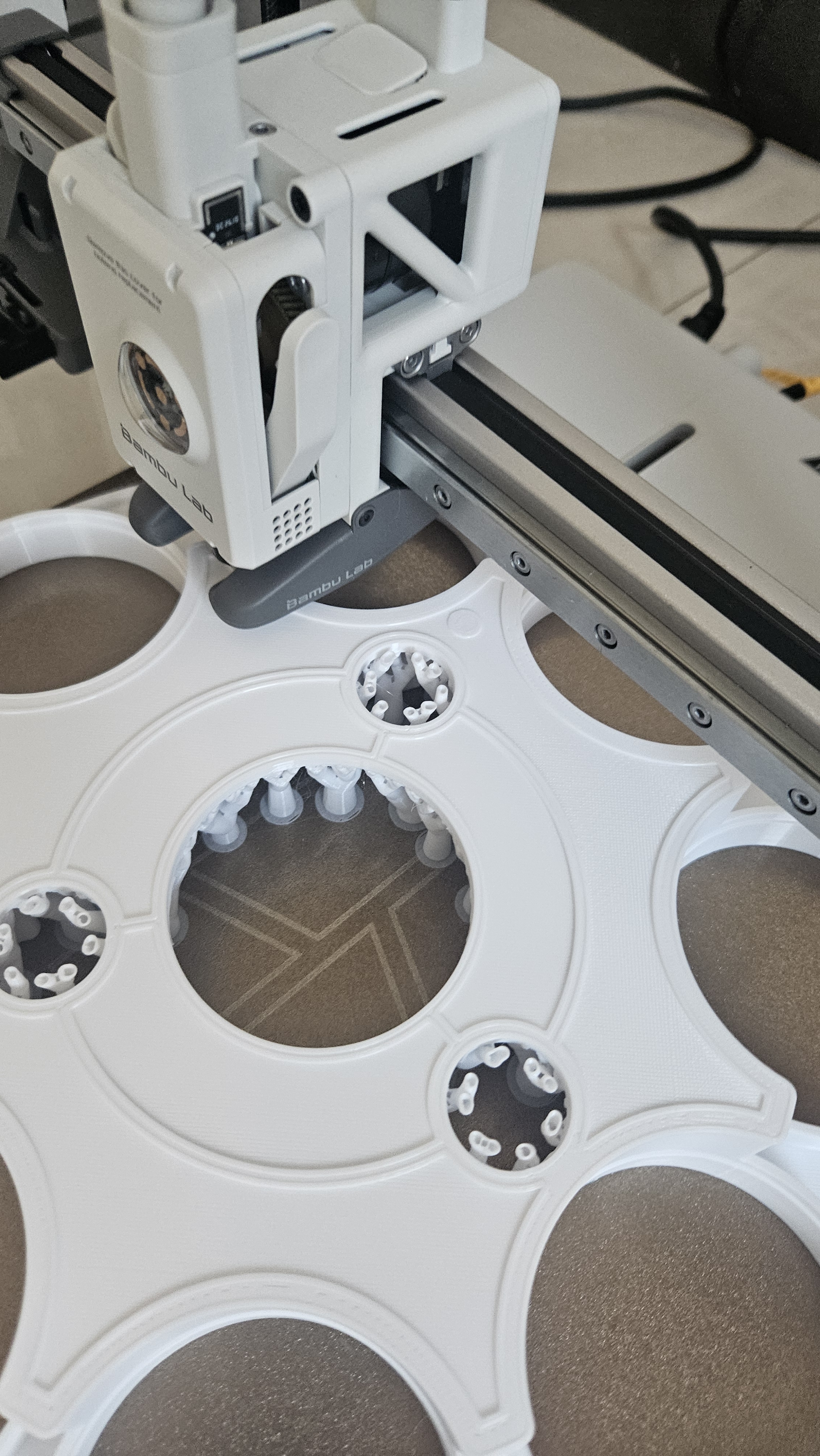 拓竹【新品】A2L单机3D打印机大尺寸家用稳定高速儿童桌面立体多色手办diy模型玩具排放安全稳定A1升级 实拍图