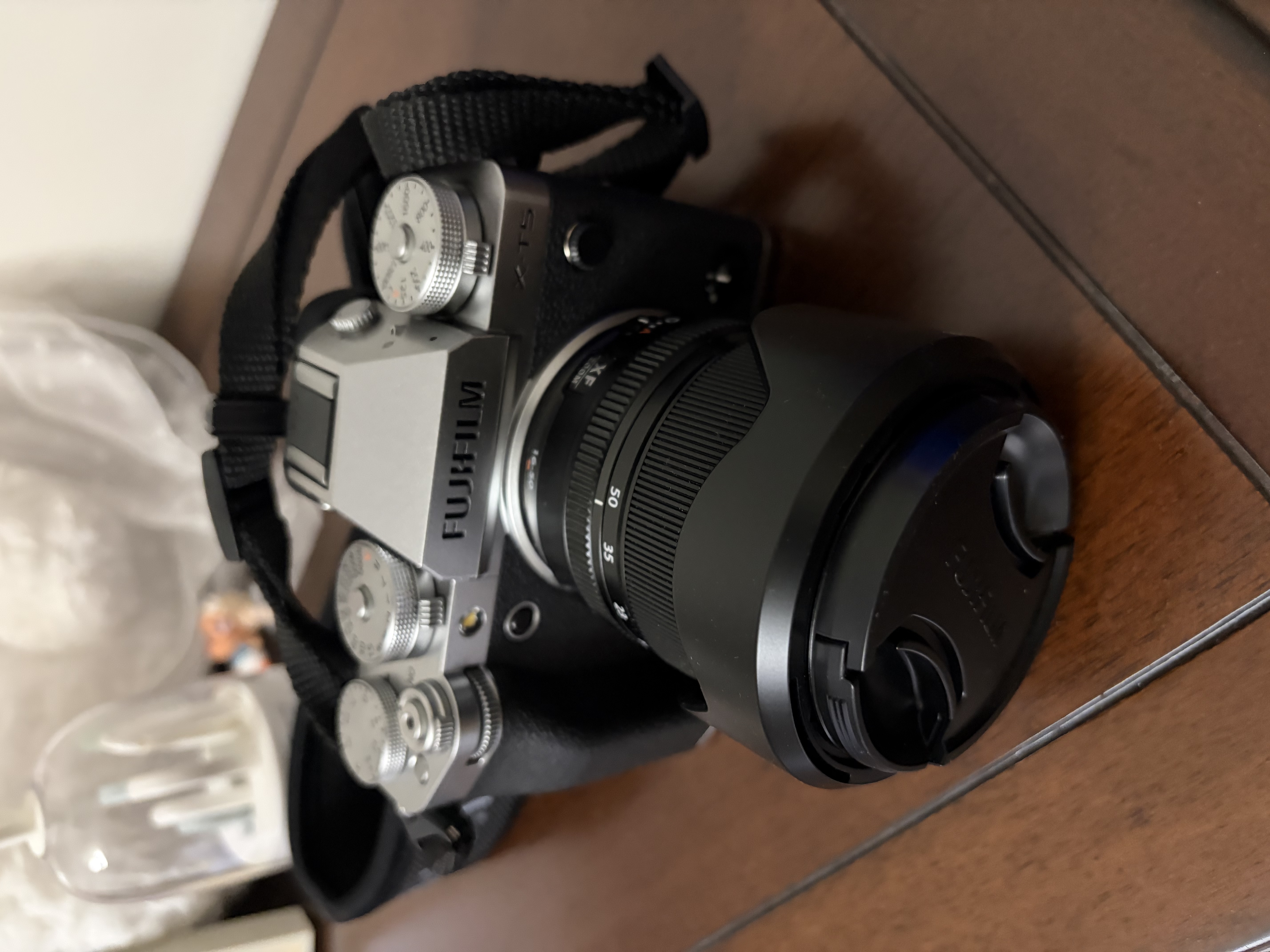 富士（FUJIFILM）X-T5/XT5 微单相机 套机（16-50mm) 4020万像素 7.0档五轴防抖 6K30P 经典机械拨盘 银色 实拍图