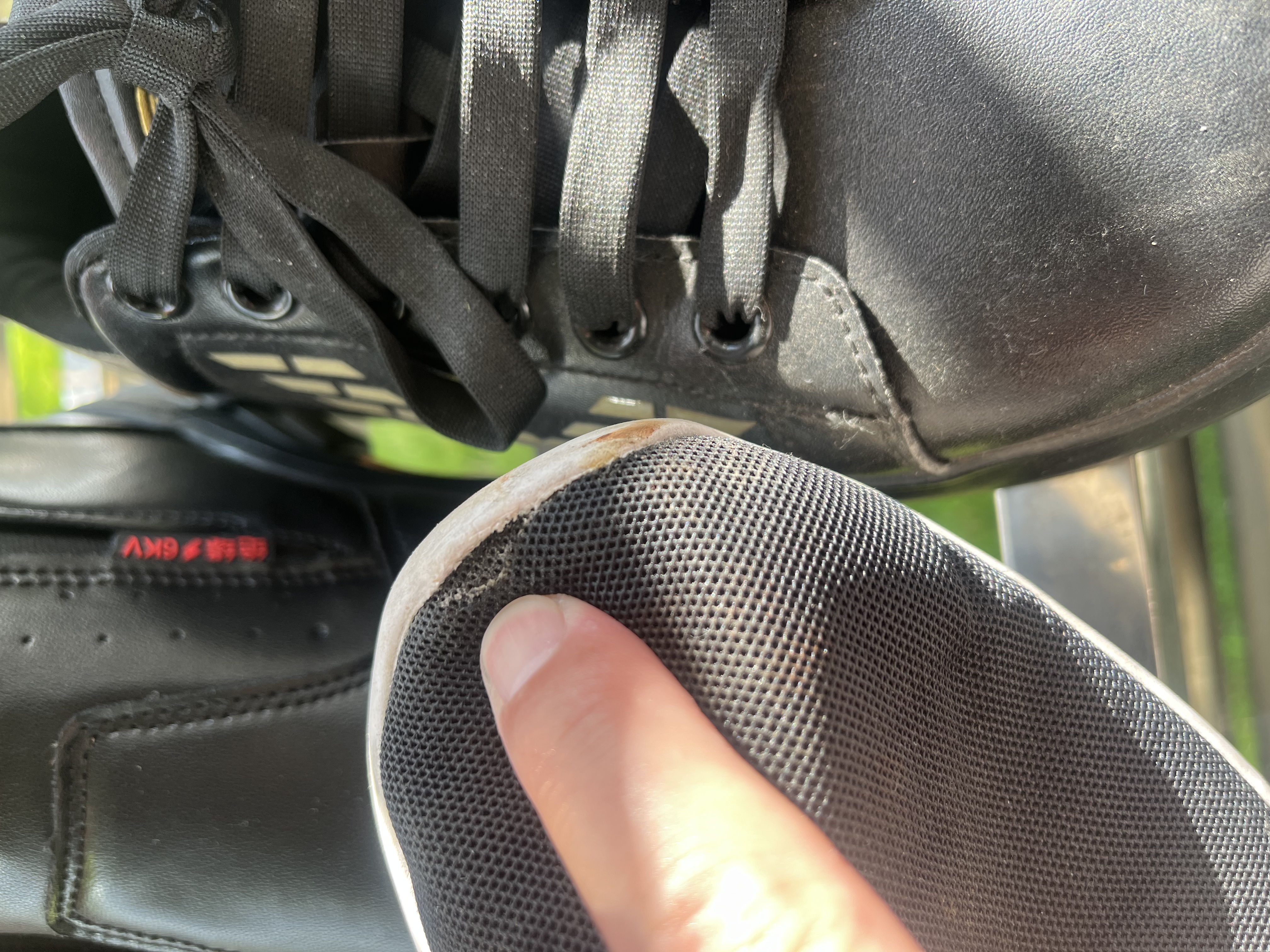阿迪达斯（adidas）男鞋跑步鞋运动鞋轻便减震防滑休闲鞋 黑/白 44 实拍图