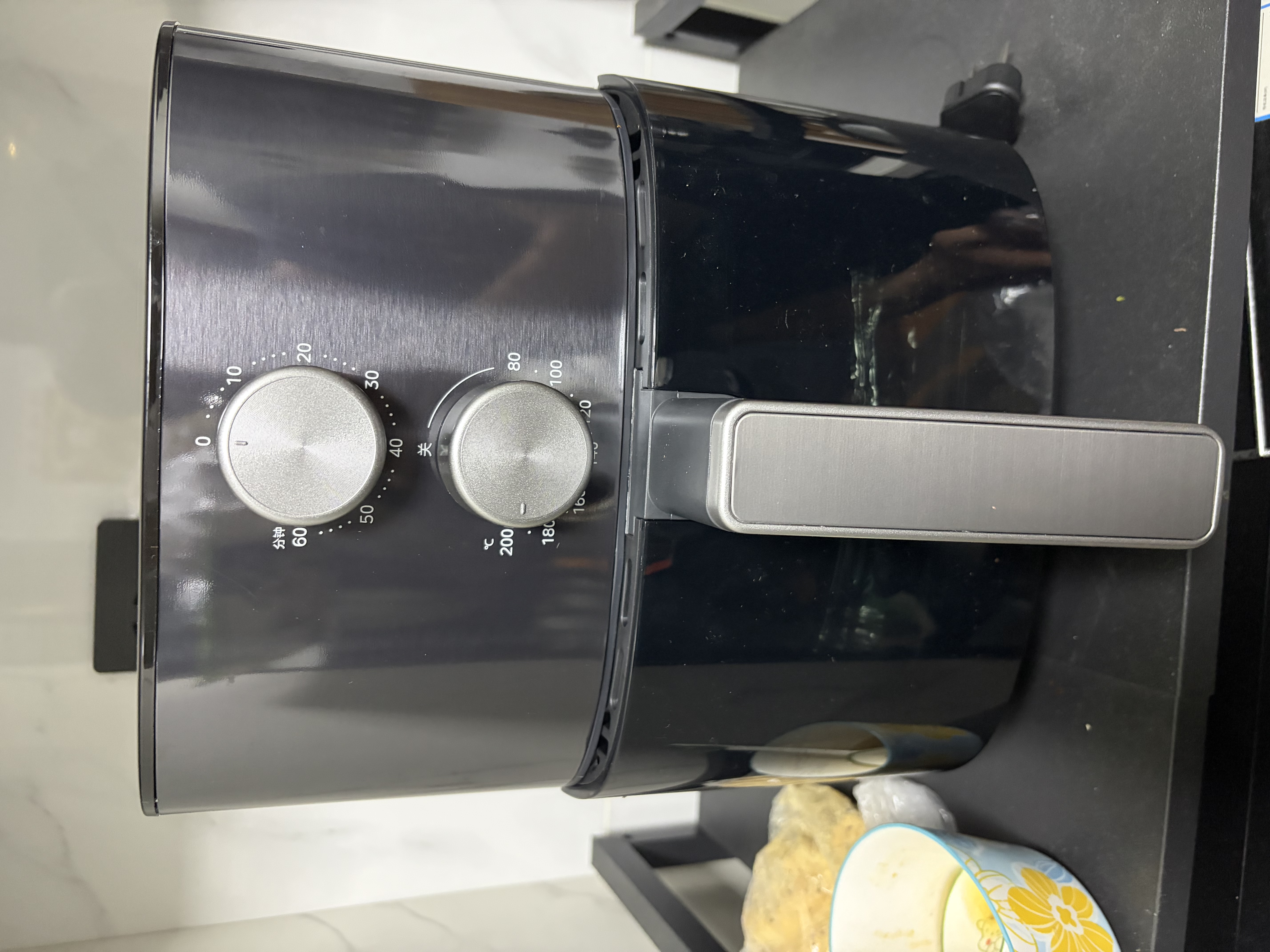 美的（Midea）蒸烤空气炸锅家用多功能一体机 2026年新款不锈钢无涂层 可视实用6.5L大容量上下双热源KZE6559PRO 实拍图