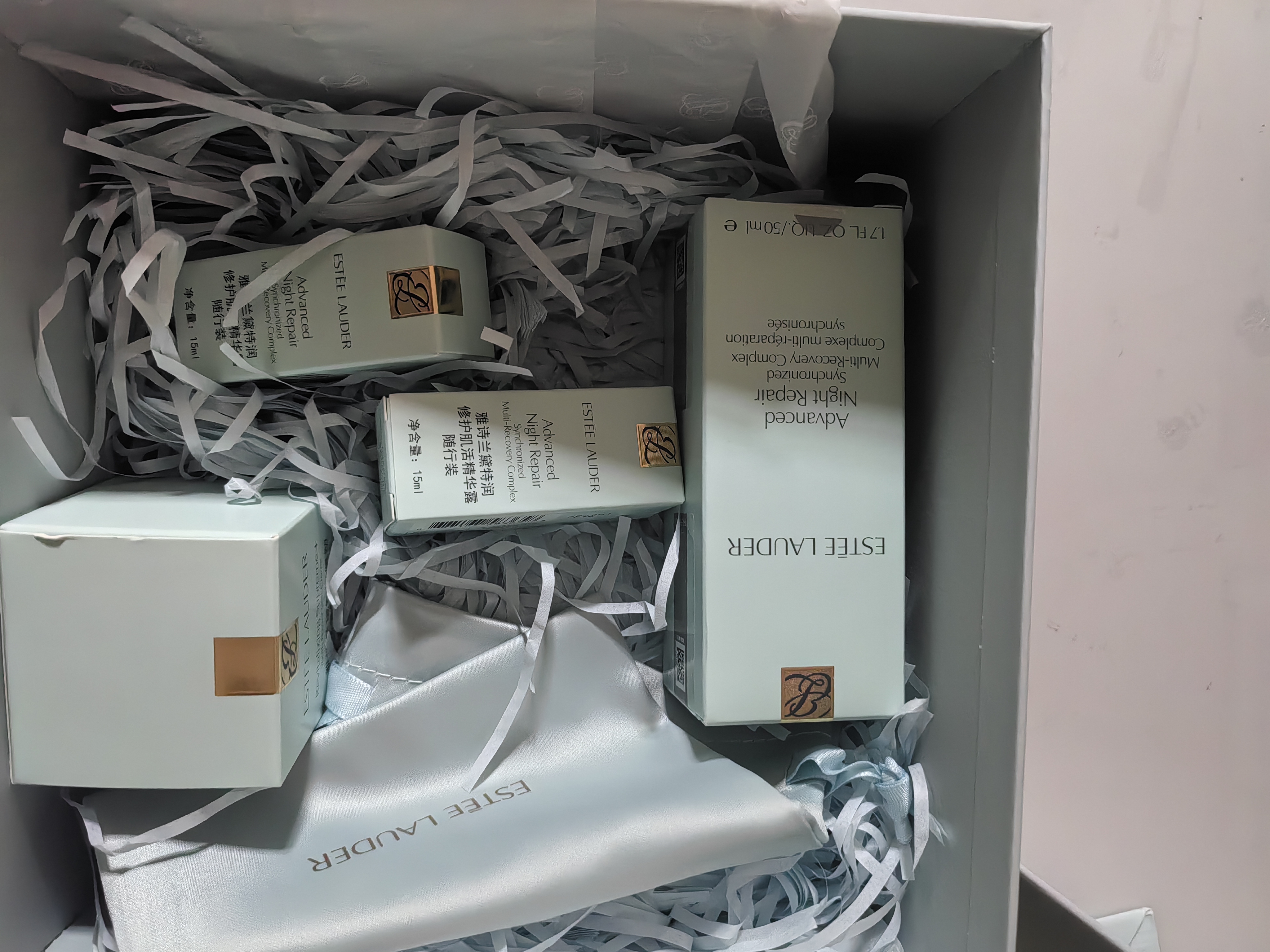 雅诗兰黛【教师节礼物】小棕瓶精华露50ml抗老紧致护肤品套装化妆品礼盒 实拍图