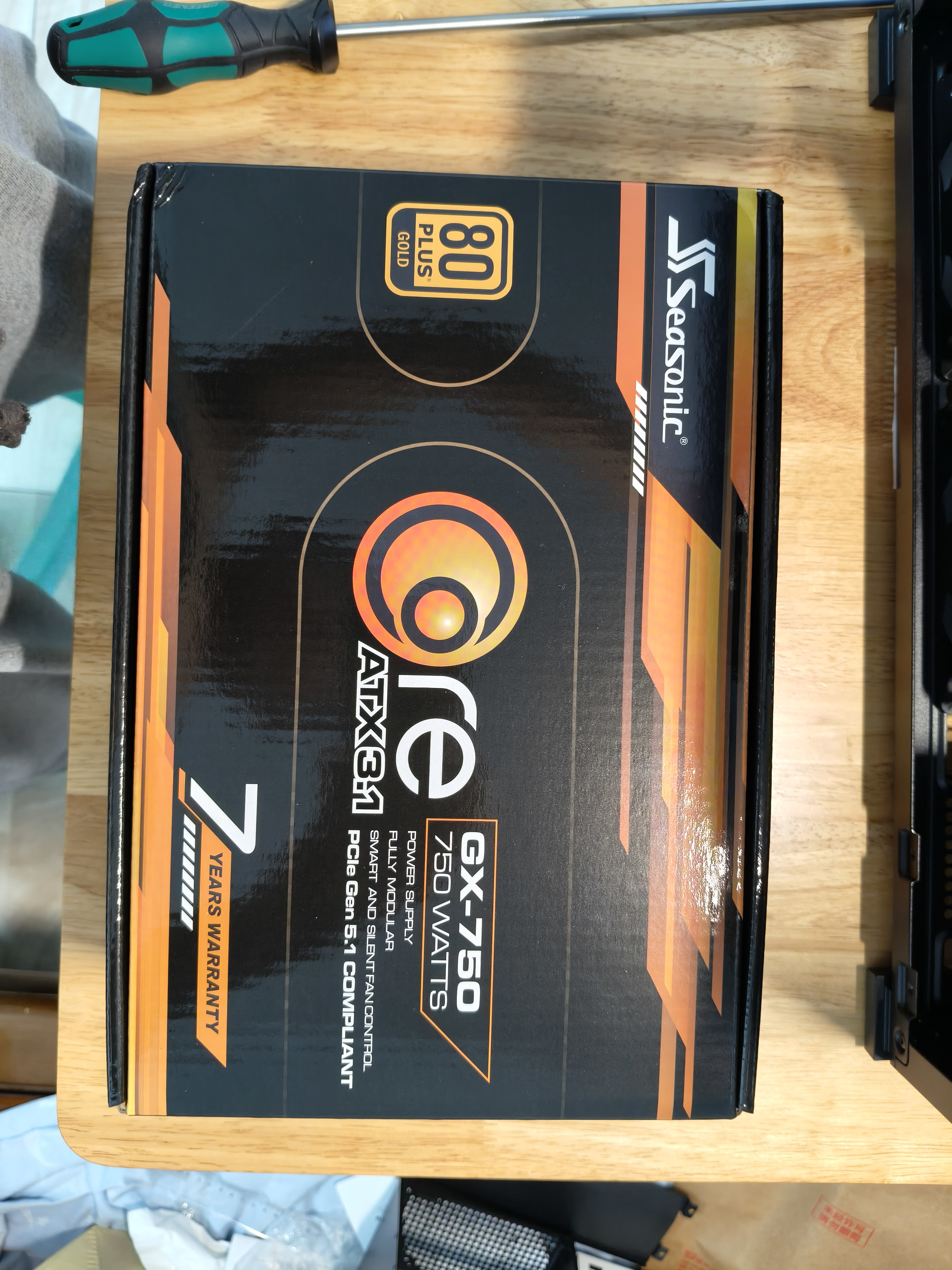 海韵（SEASONIC）【CORE v2】750W 金牌全模电脑电源｜ATX 3.1 规格｜支持 50 系显卡 实拍图