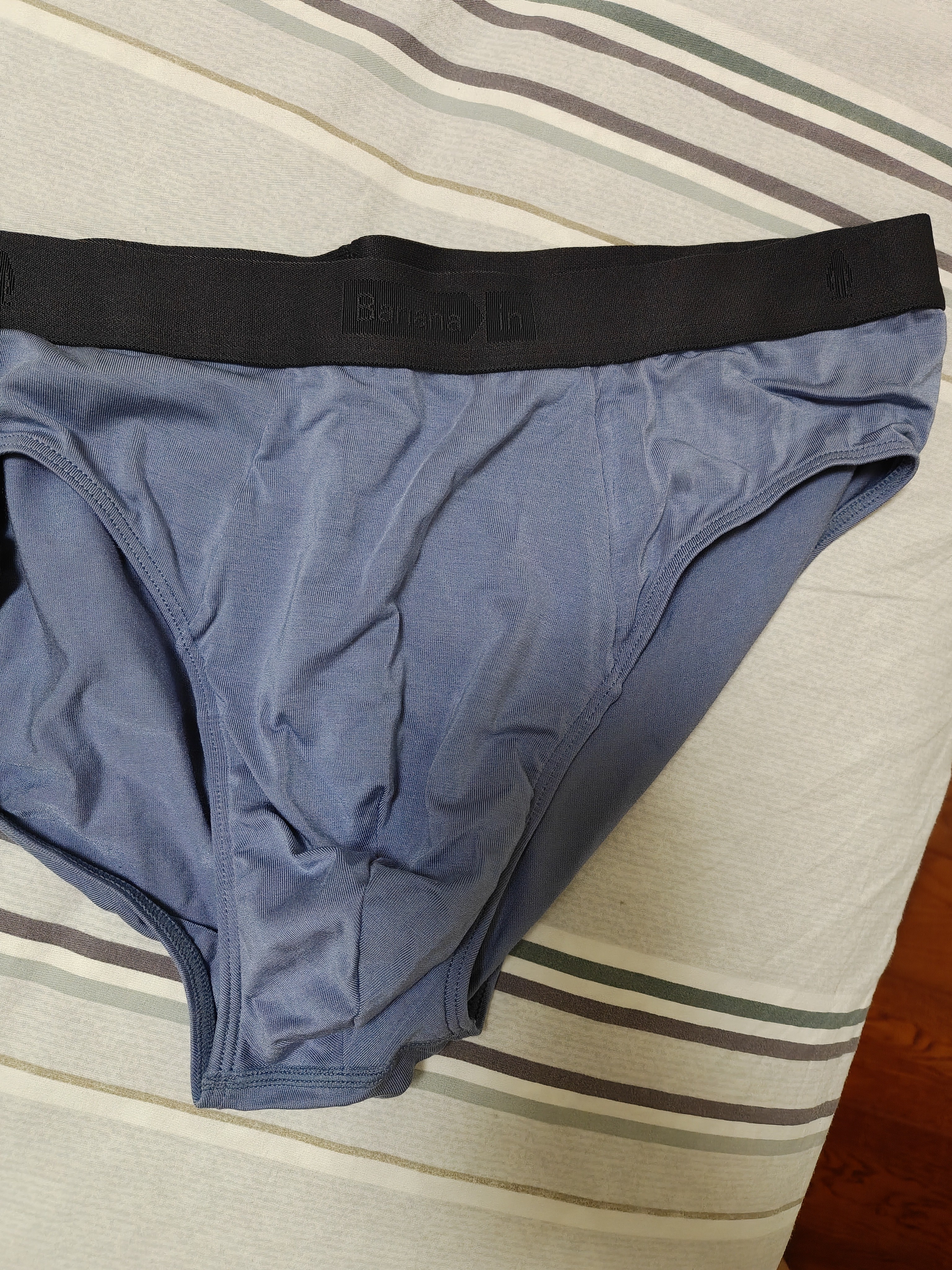 蕉内（Bananain）银皮301P男士内裤莫代尔男生三角裤10A抗菌透气棉裆四季款3件装 黑色+磁铁黑+洗石蓝 3条 L 实拍图