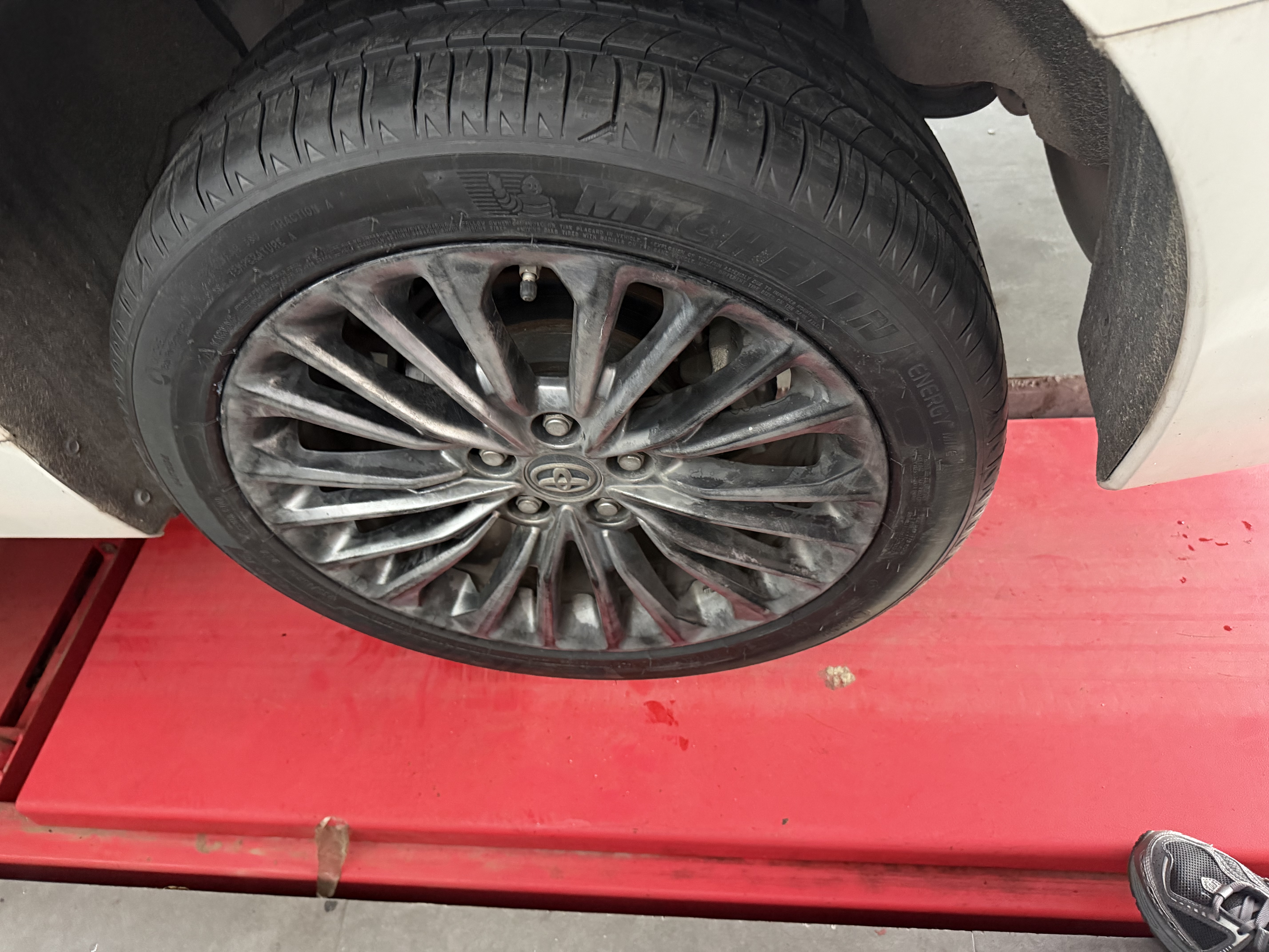 米其林（MICHELIN）【爆款清仓】汽车轮胎 235/45R18 98W 耐越 适配蒙迪欧/凯美瑞 实拍图