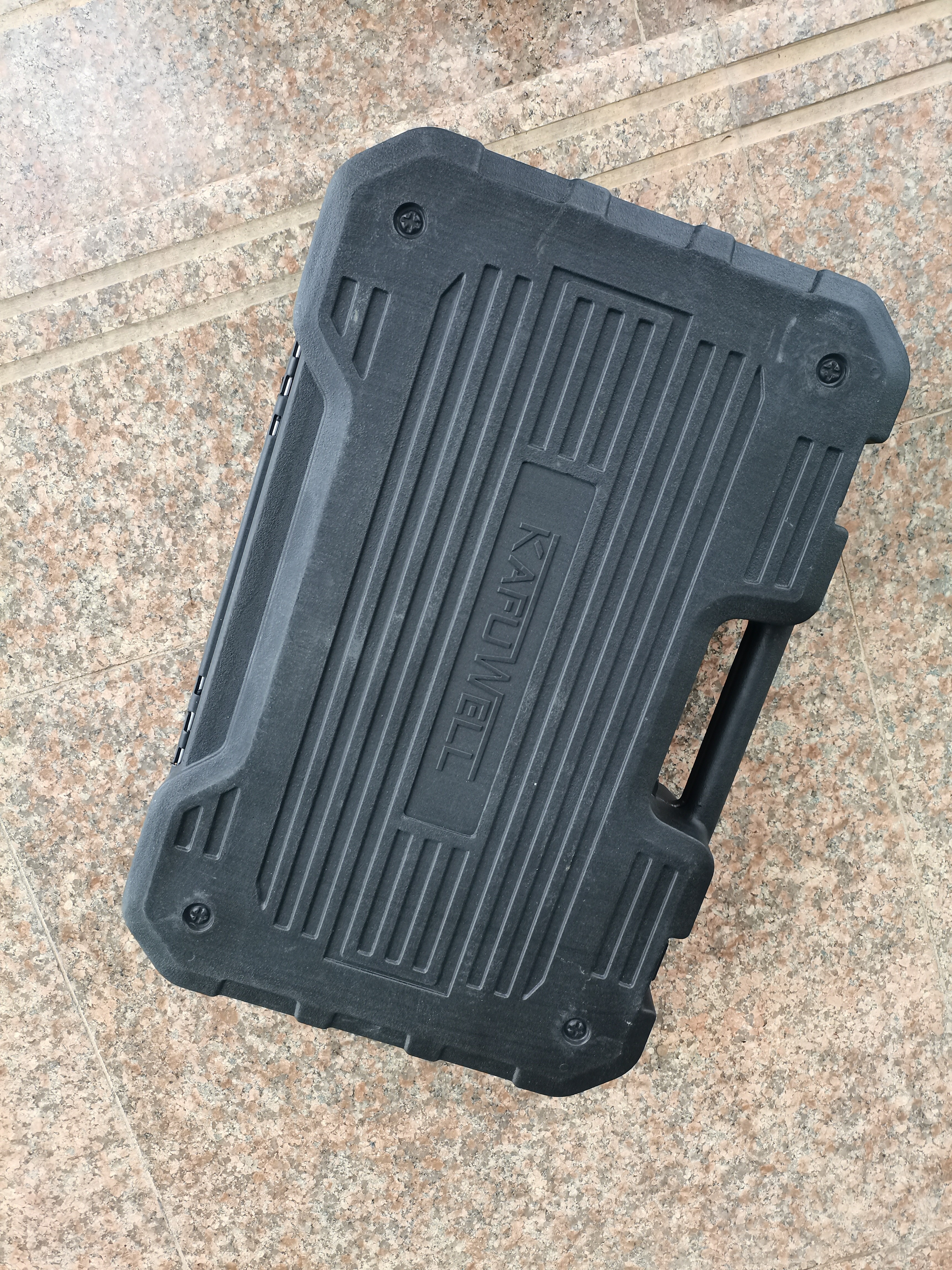 卡夫威尔电钻工具箱套装 冲击钻 家用工具 打孔混凝土维修64件套 H13037A 实拍图