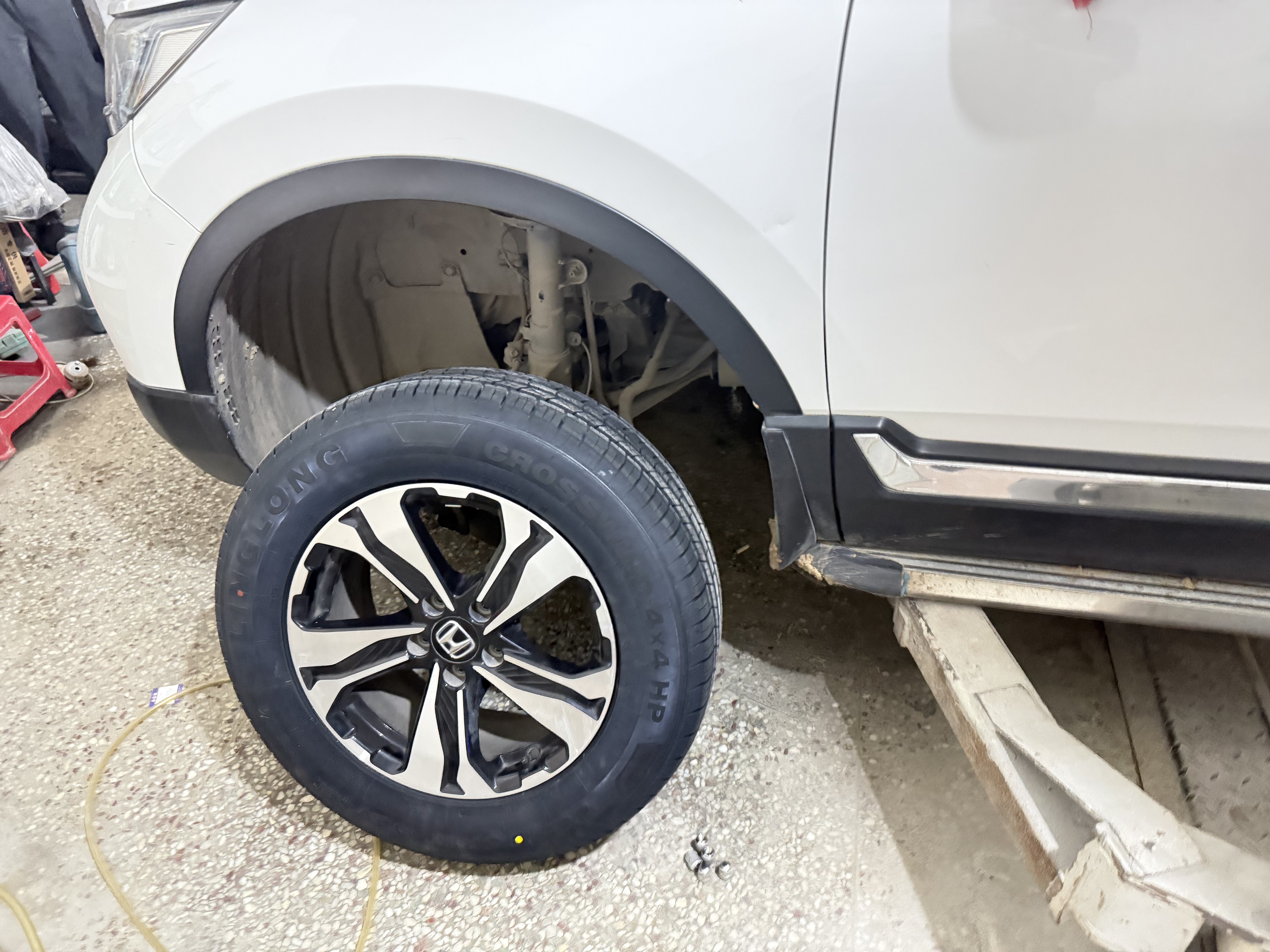 玲珑轮胎汽车轮胎235/65R17 108V 御风Crosswind 4×4 HP XL 适配本田 实拍图