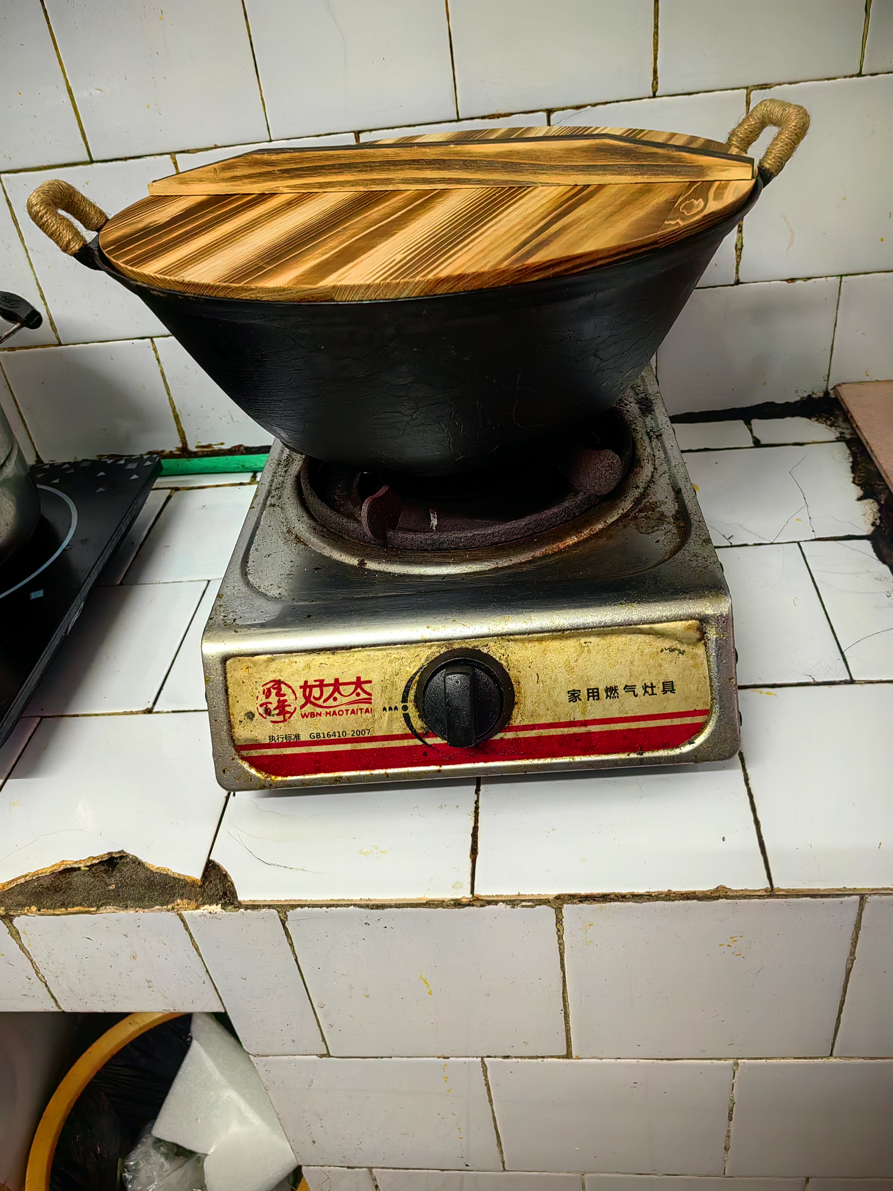 夏老大双耳铸铁炒锅生铁锅传统古法炖锅无涂层不易粘锅圆底炒菜锅38cm 实拍图
