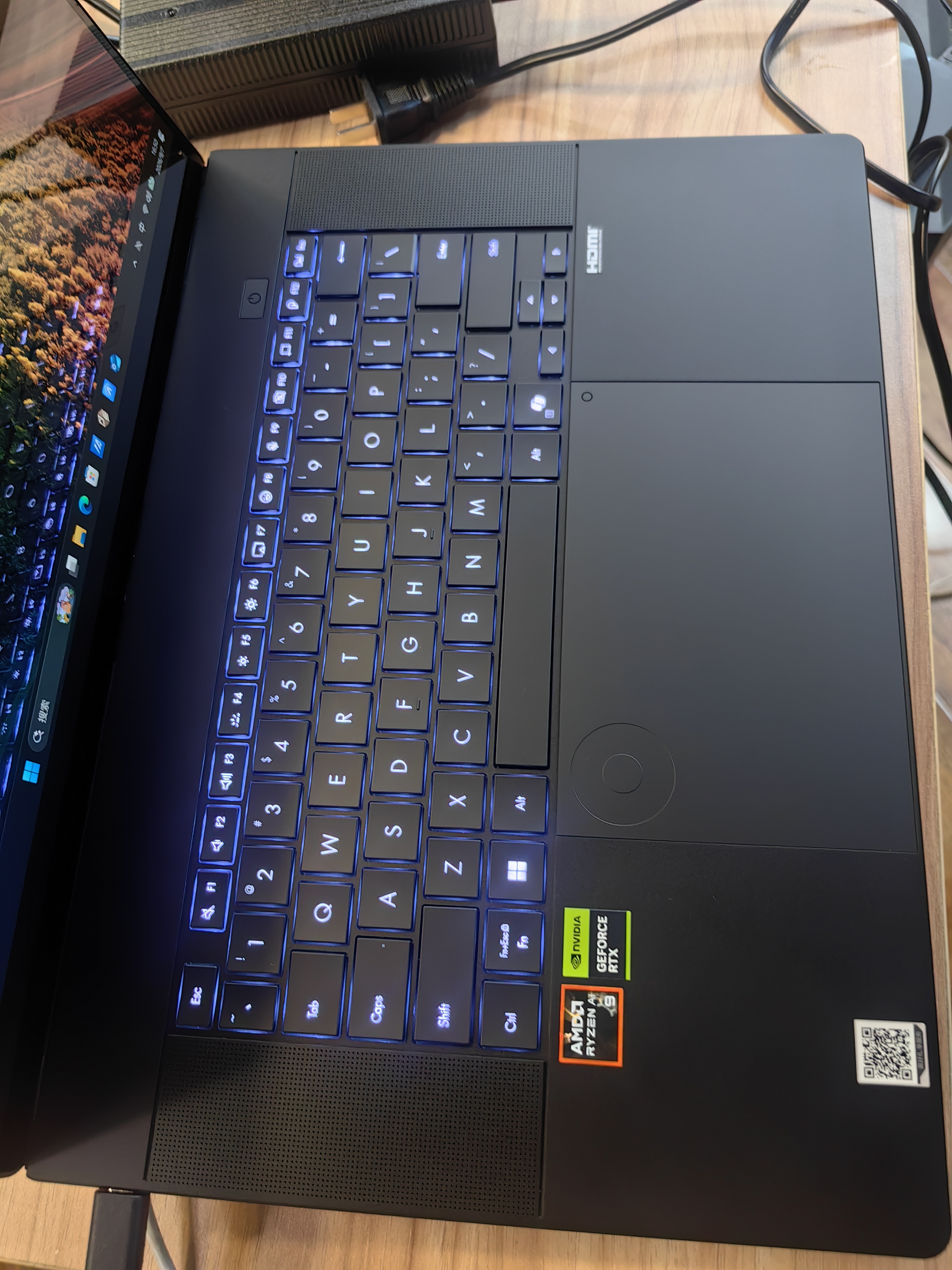 华硕ProArt创16 2026 AI全能笔记本电脑 锐龙AI 9 H 465 RTX5070 64G 2T 2.8K 触控OLED 实拍图