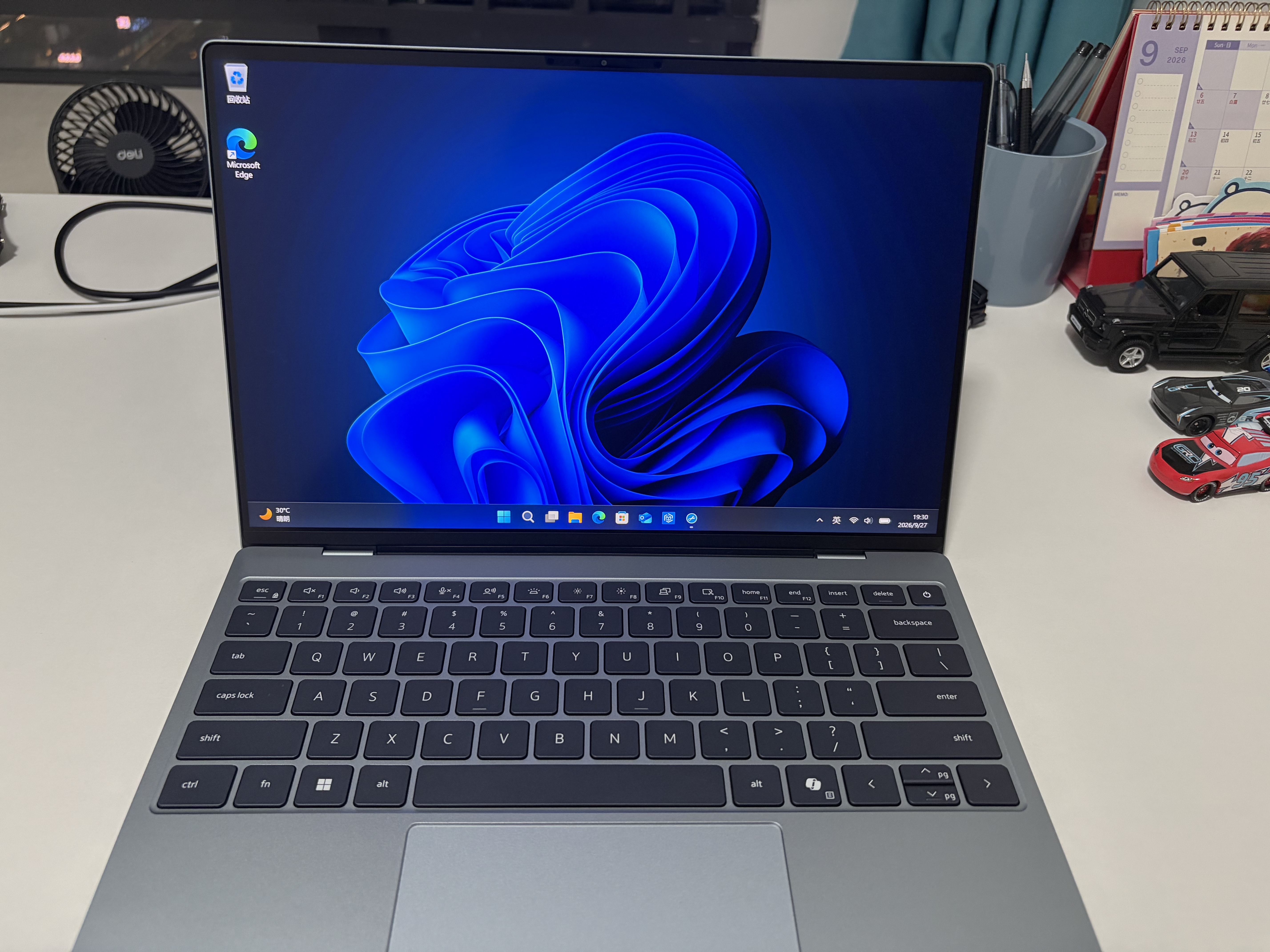 戴尔（DELL）国家补贴笔记本电脑新款XPS 13 Air 第三代酷睿5 AI轻薄本学生办公 2.5K 120Hz高刷触控屏 青空银 实拍图