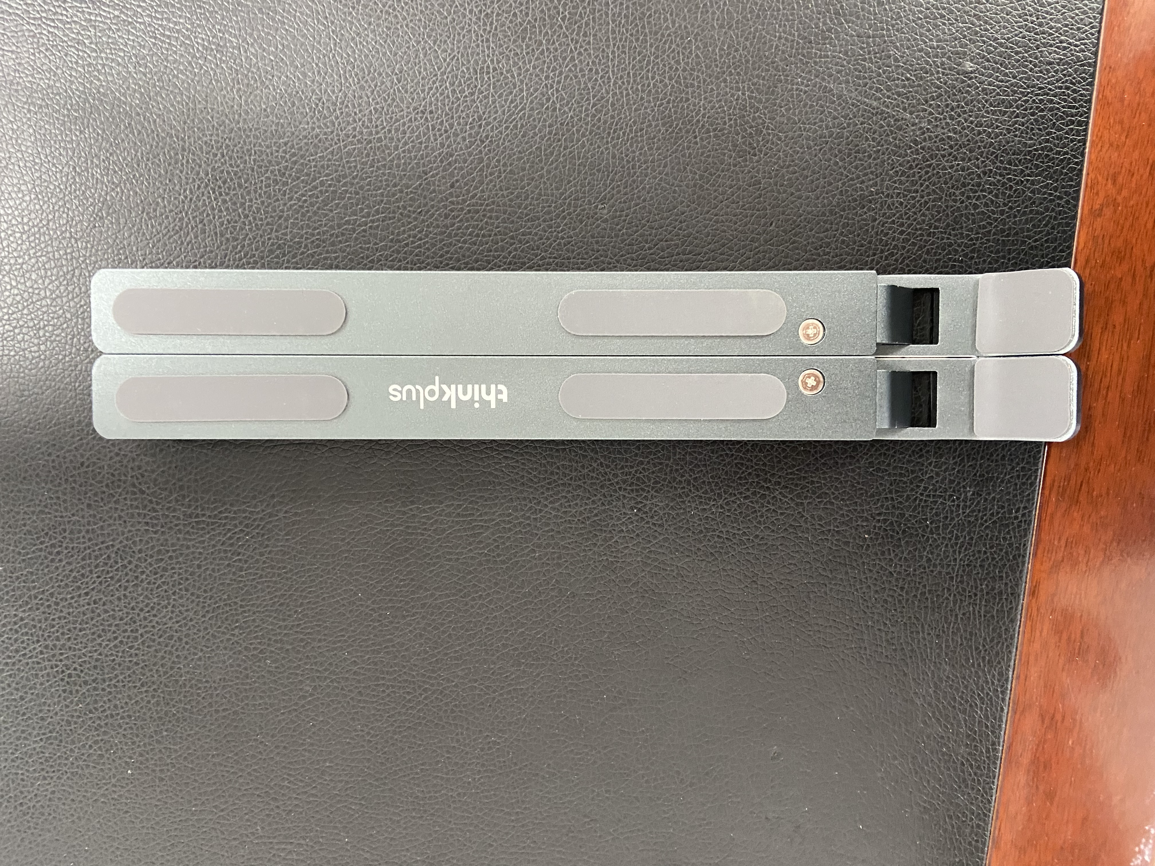 ThinkPad联想笔记本支架电脑支架便携立式电脑桌支架铝合金增高架适用拯救者小新PRO14 11-17.3英寸X2灰 实拍图