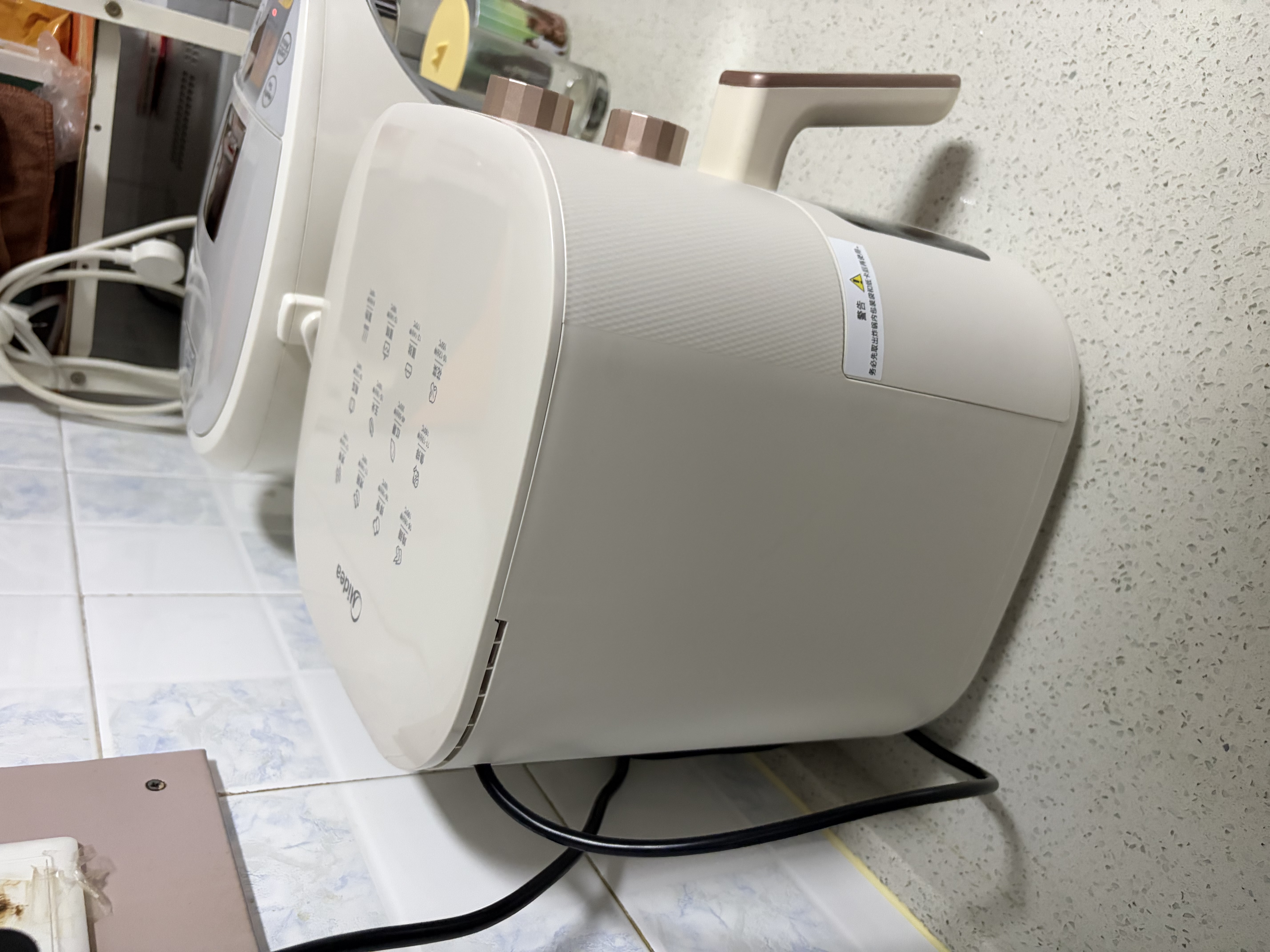 美的（Midea）空气炸锅京东自营2026年新款 304不锈钢无涂层蒸烤一体机 家用小家电实用6L大容量KZE6086PRO 实拍图