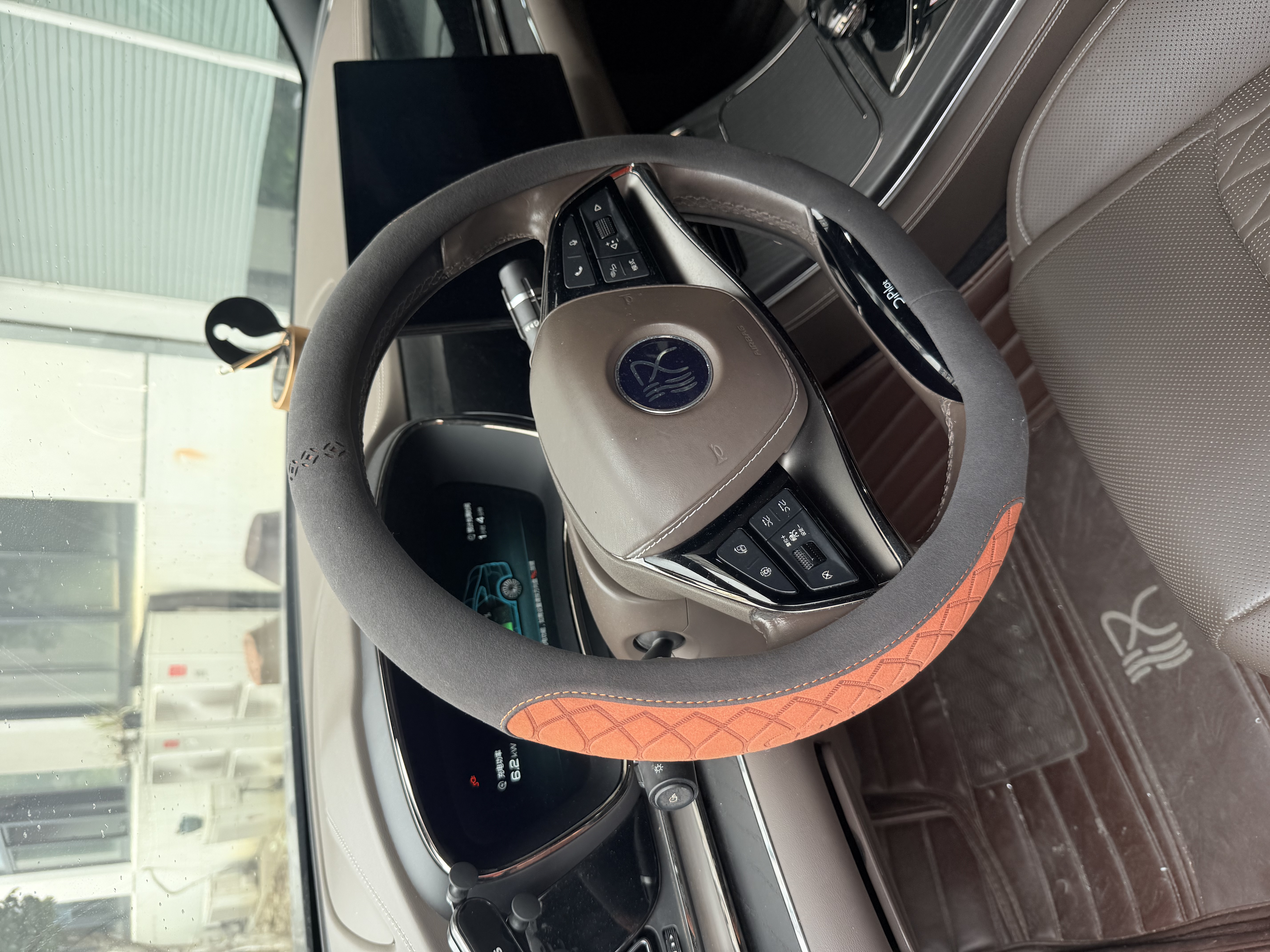 FHAO适用奔驰方向盘套C级 C260L E300L GLC A200LGLB180GLA翻毛皮把套 实拍图