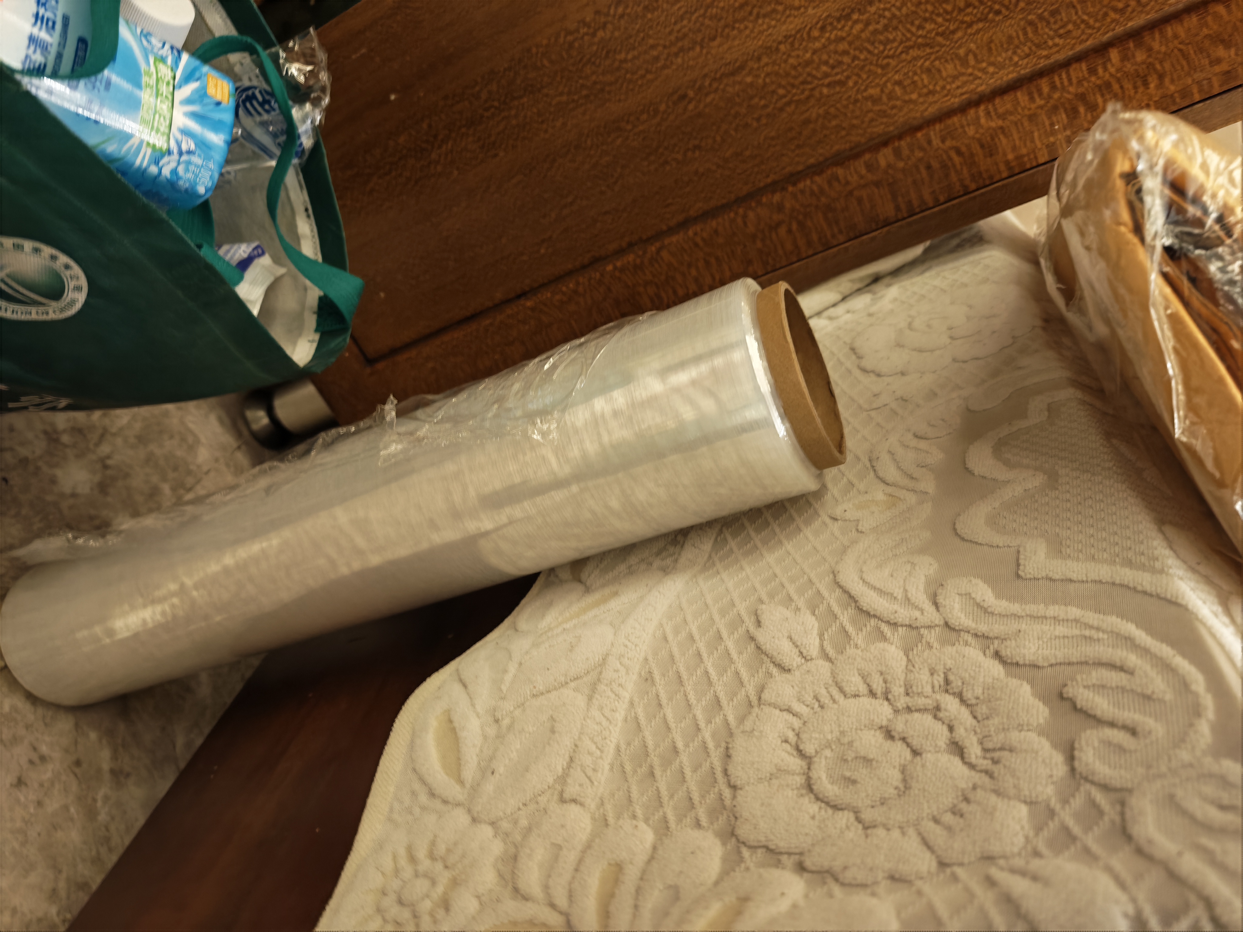 贝傅特 缠绕膜打包膜50cm*200m膜净重1.2kg/卷 单卷 pe拉伸膜工业包装膜保鲜膜搬家打包膜保护塑料薄膜 实拍图