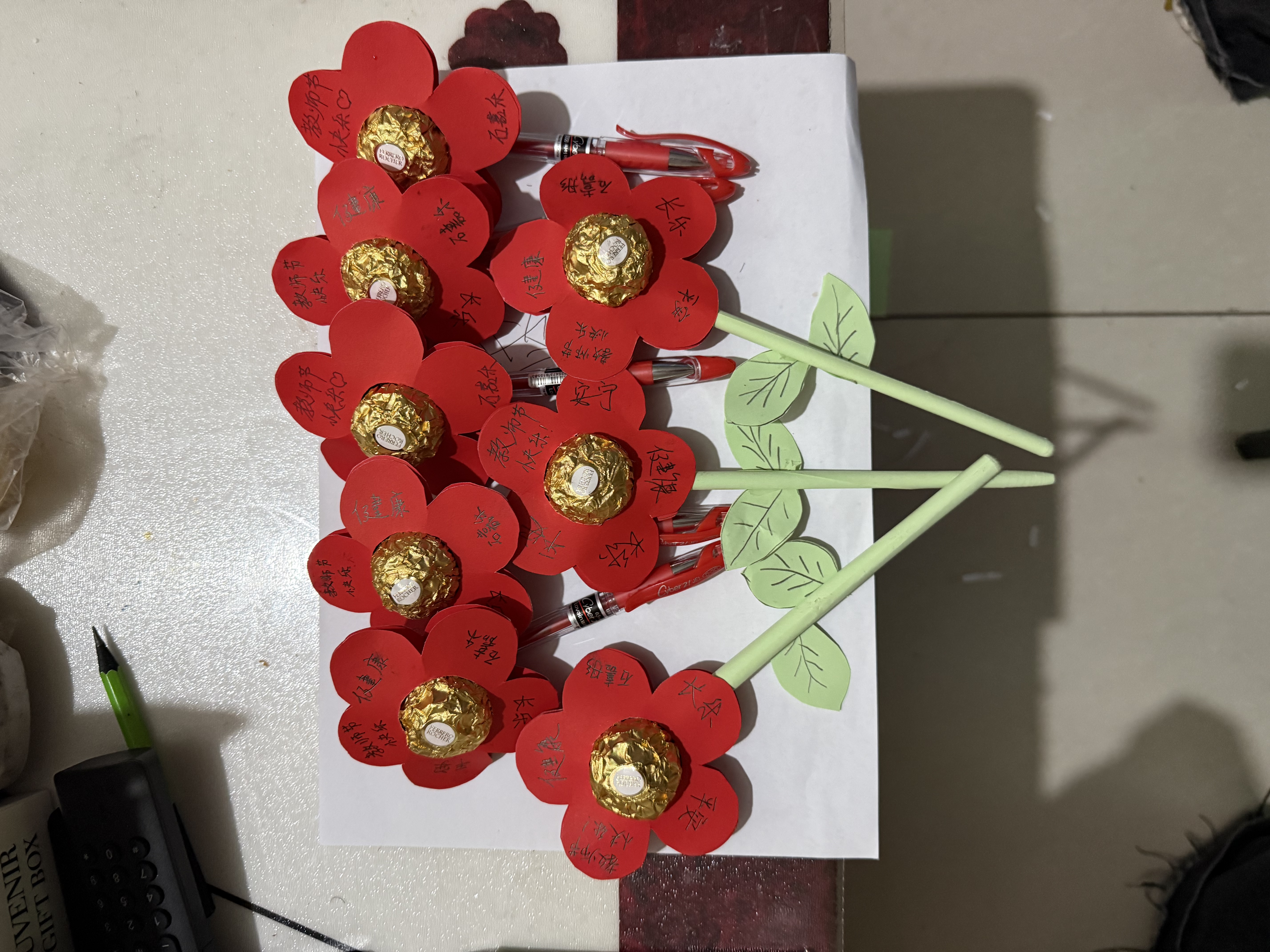 得力（deli）热熔胶枪家用手工DIY热熔枪恒温胶枪热熔赠10根胶棒套装中秋礼物 实拍图