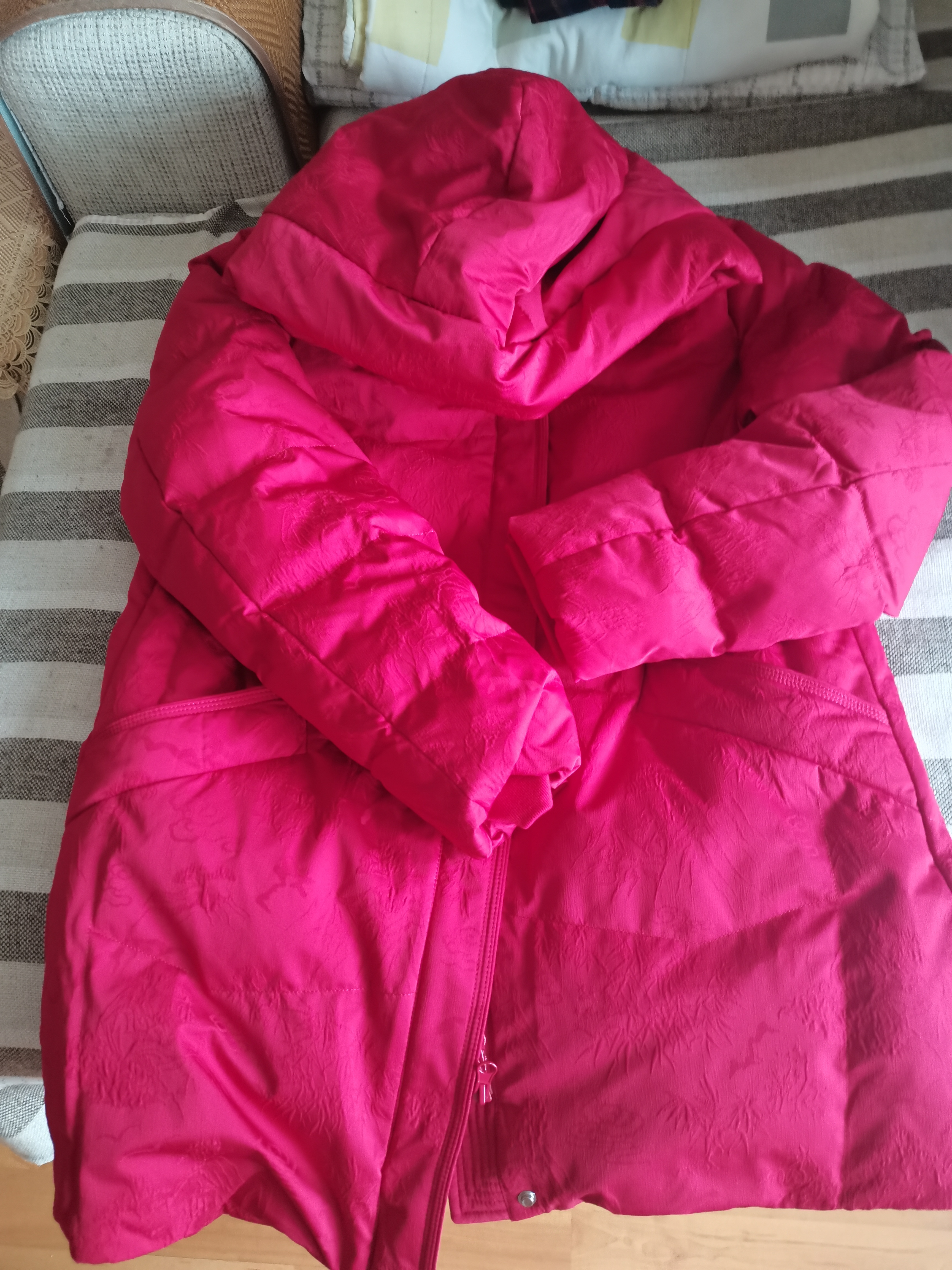 坦博尔羽绒服女中长款连帽休闲妈妈款加厚外套510506D 国风红提花 175  实拍图