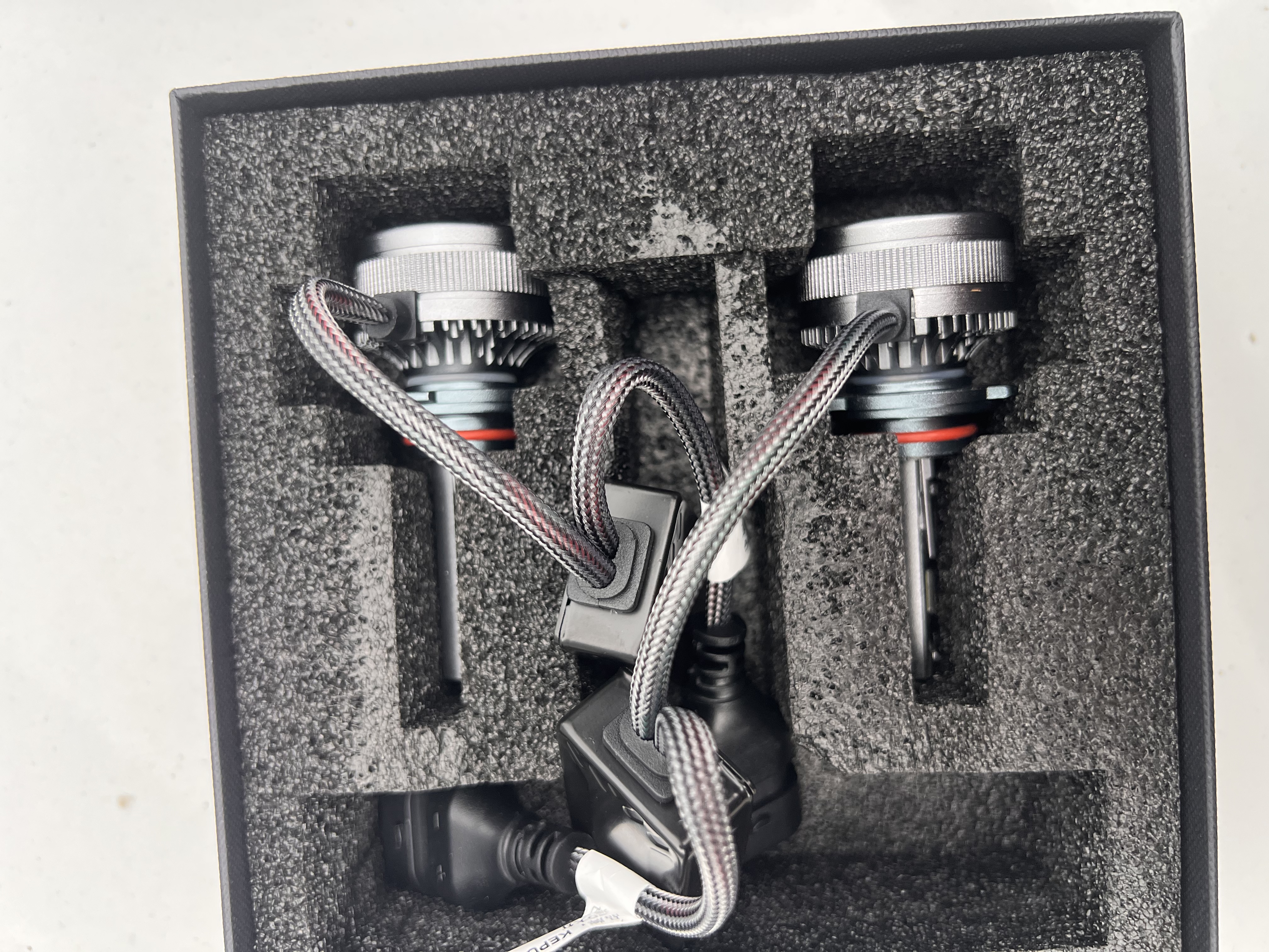 科浦仕适用9005led汽车大灯远近一体激光LED车灯泡超亮远光灯近光灯泡 实拍图