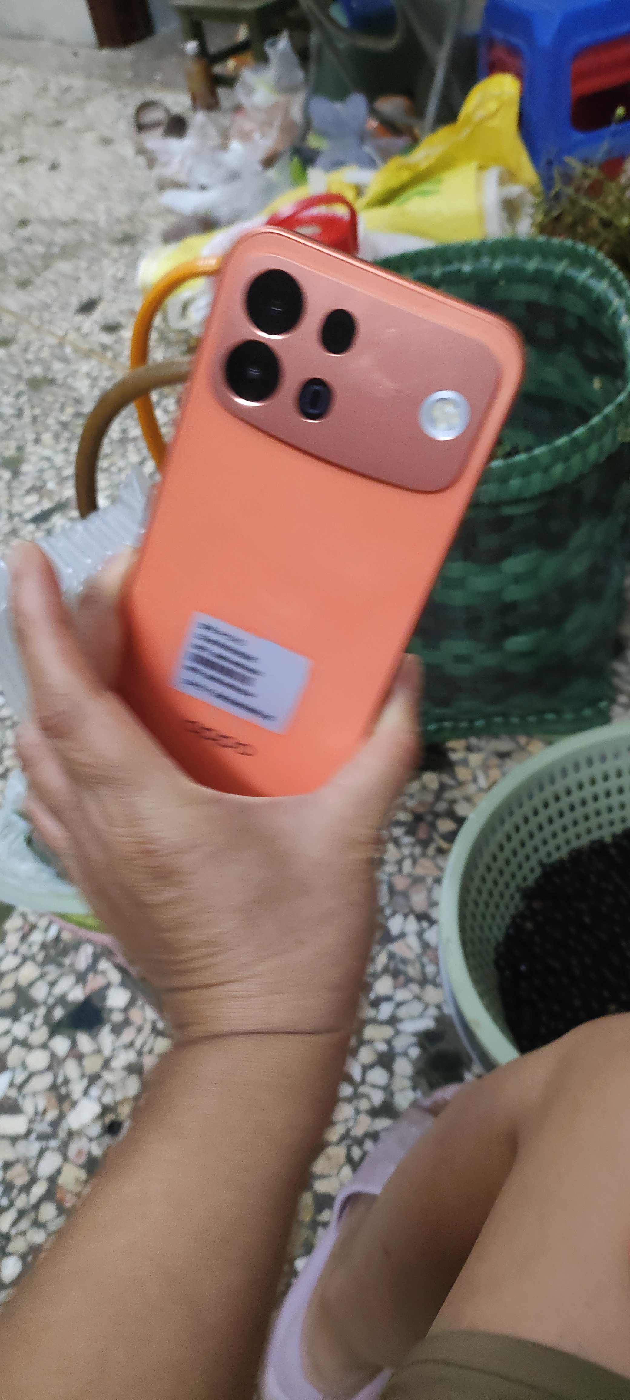 OPPO A7 Pro Max 5G 万级大电池 七年耐用 | IP69K 超强防水 | 前后 5000 万像素超清双摄智能手机 前橙似锦 8GB+128GB 实拍图