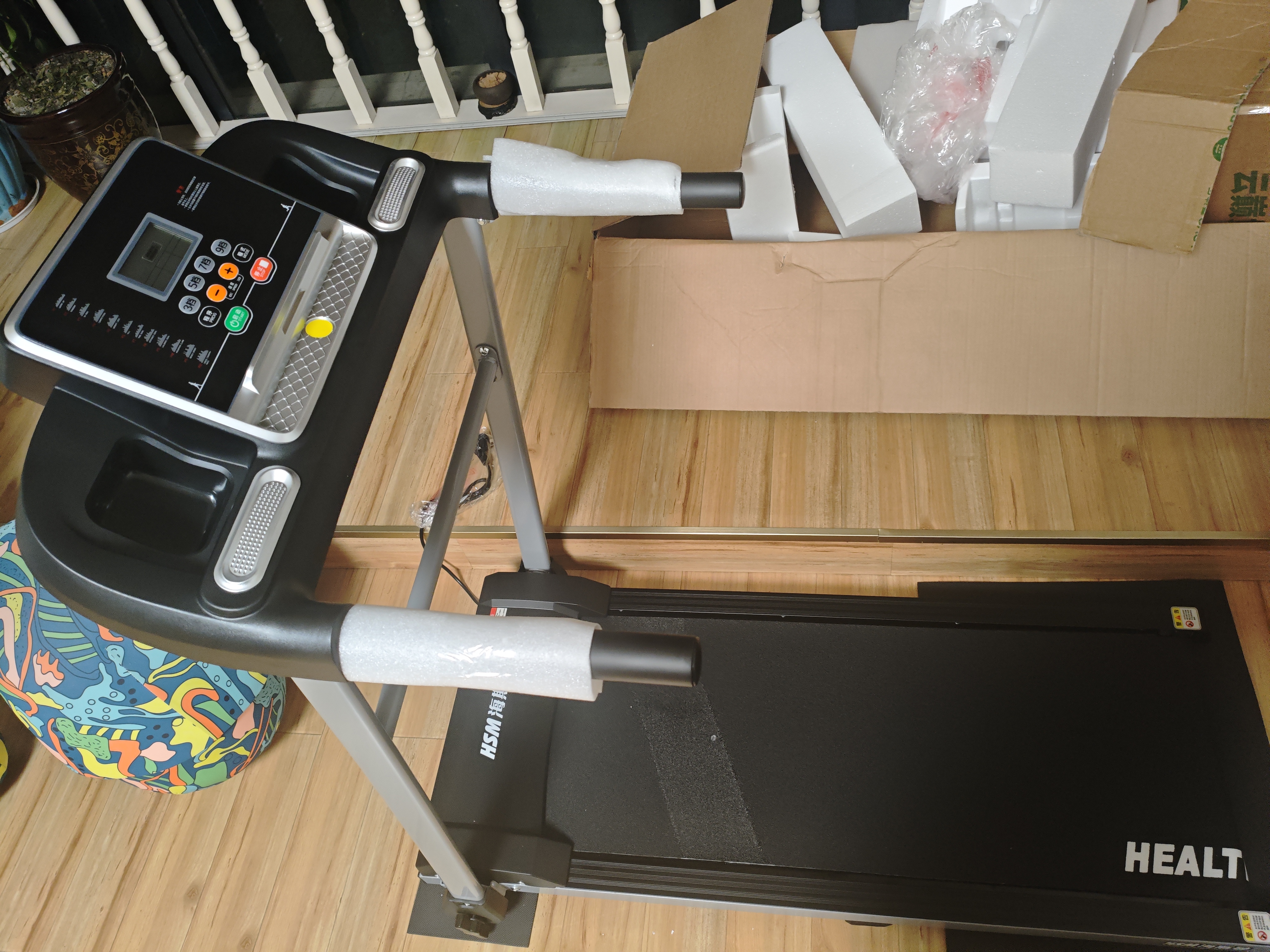 海斯曼（healthmate）跑步机家庭用减肥专用可爬坡走步机智能静音减震可折叠室内小型 可爬坡款/10档调速/店长推荐 实拍图