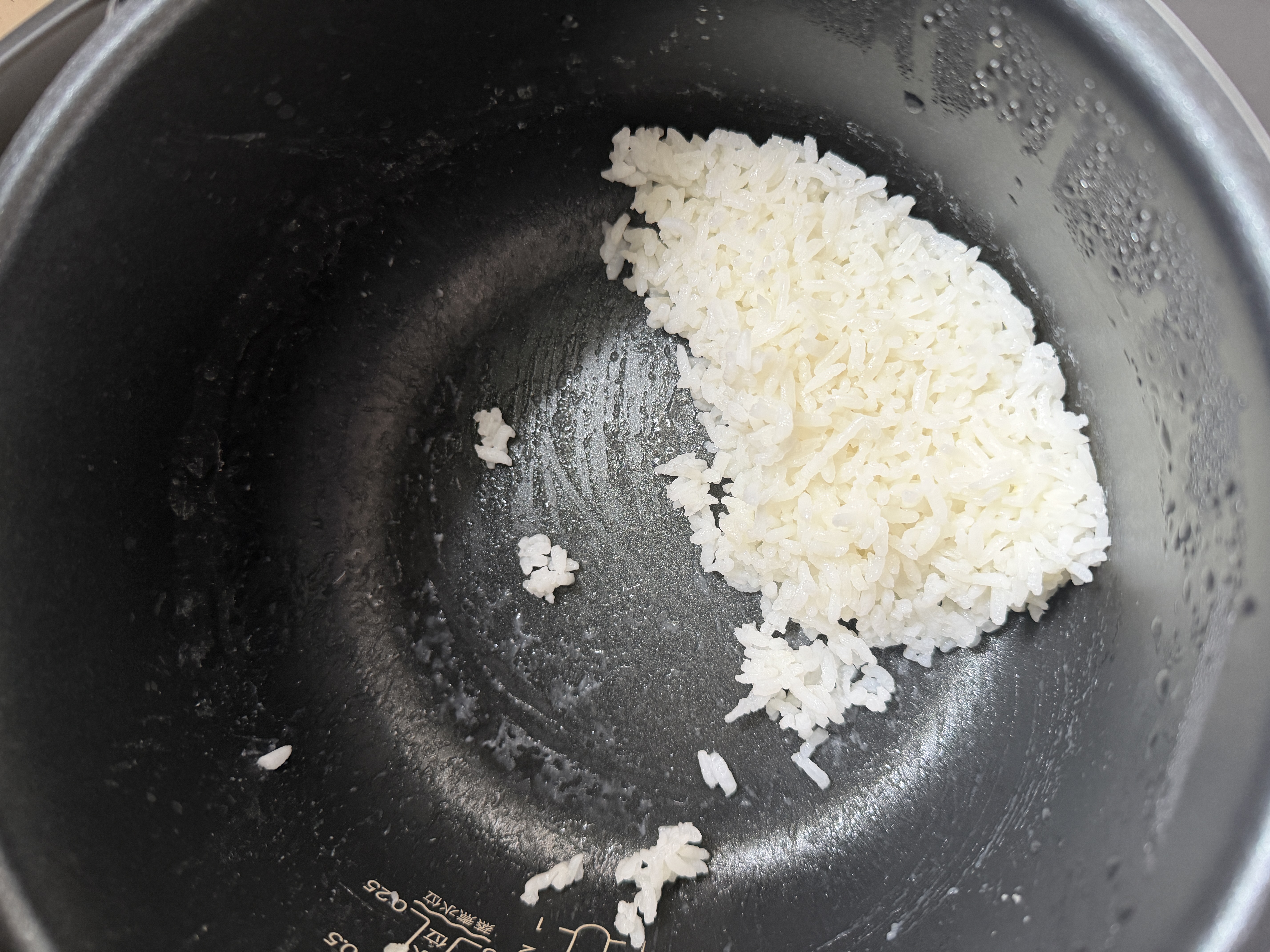 美的（Midea）电饭煲电饭锅小型3升2-3人前置大屏面板24小时预约多功能压力家用智能电饭煲FB30Q1-406K 实拍图