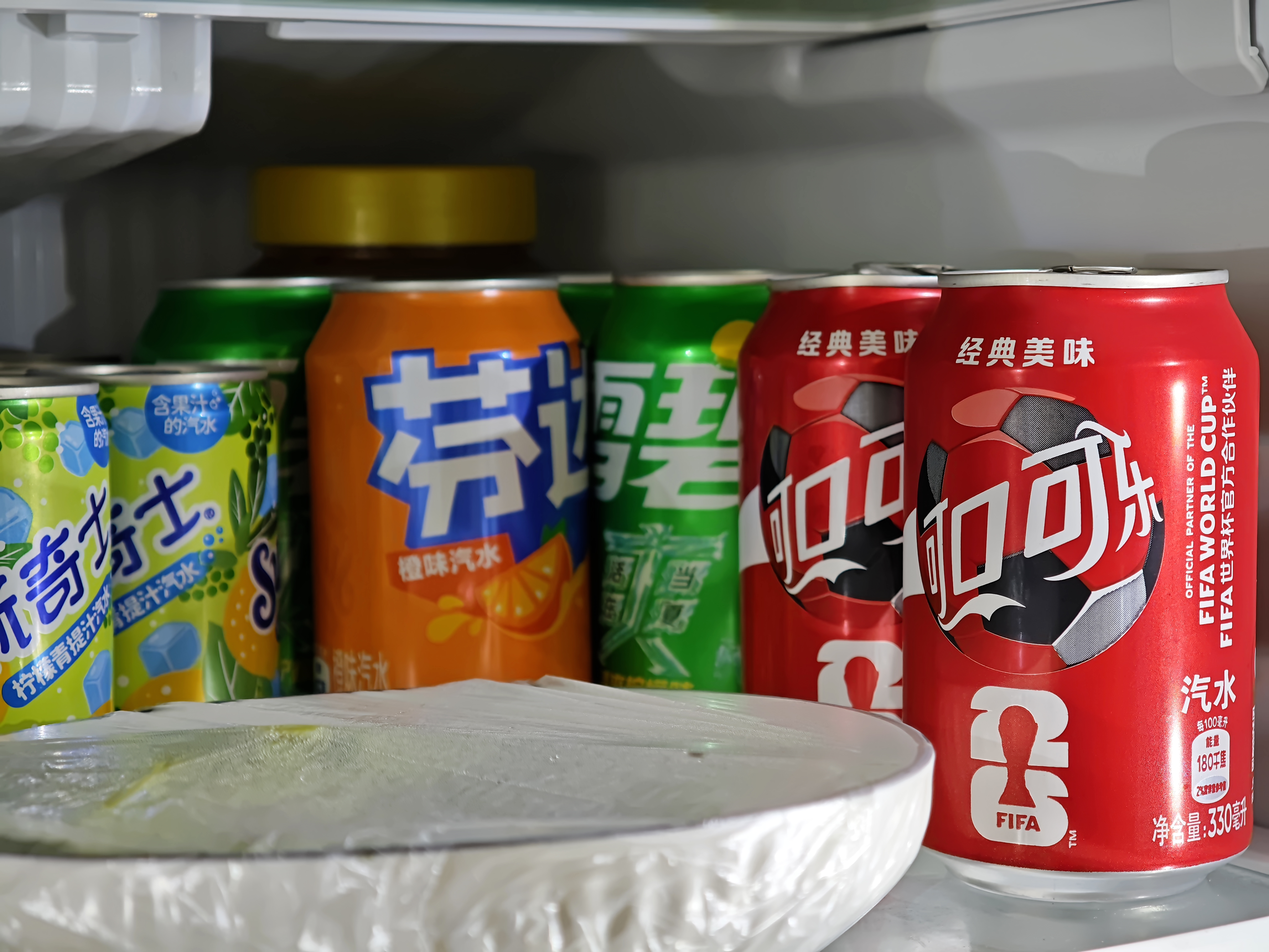 可口可乐（Coca-Cola）碳酸汽水饮料混合 可乐330mlx6罐+雪碧330mlx4罐+芬达橙330mlx2罐 实拍图