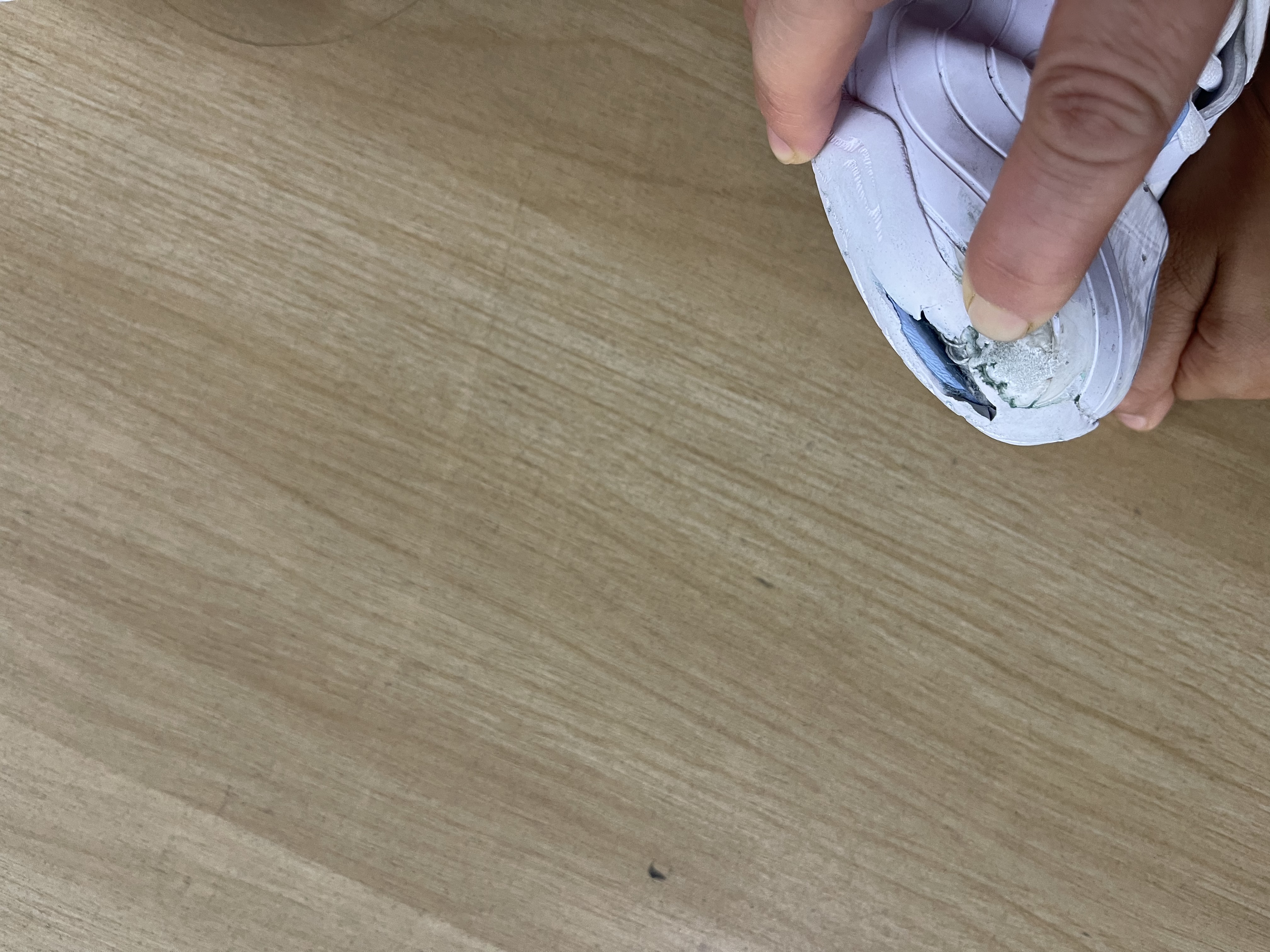 李宁（LI-NING）变色龙6lite男女情侣款比赛羽毛训练耐磨减震高弹防滑运动鞋球鞋 实拍图