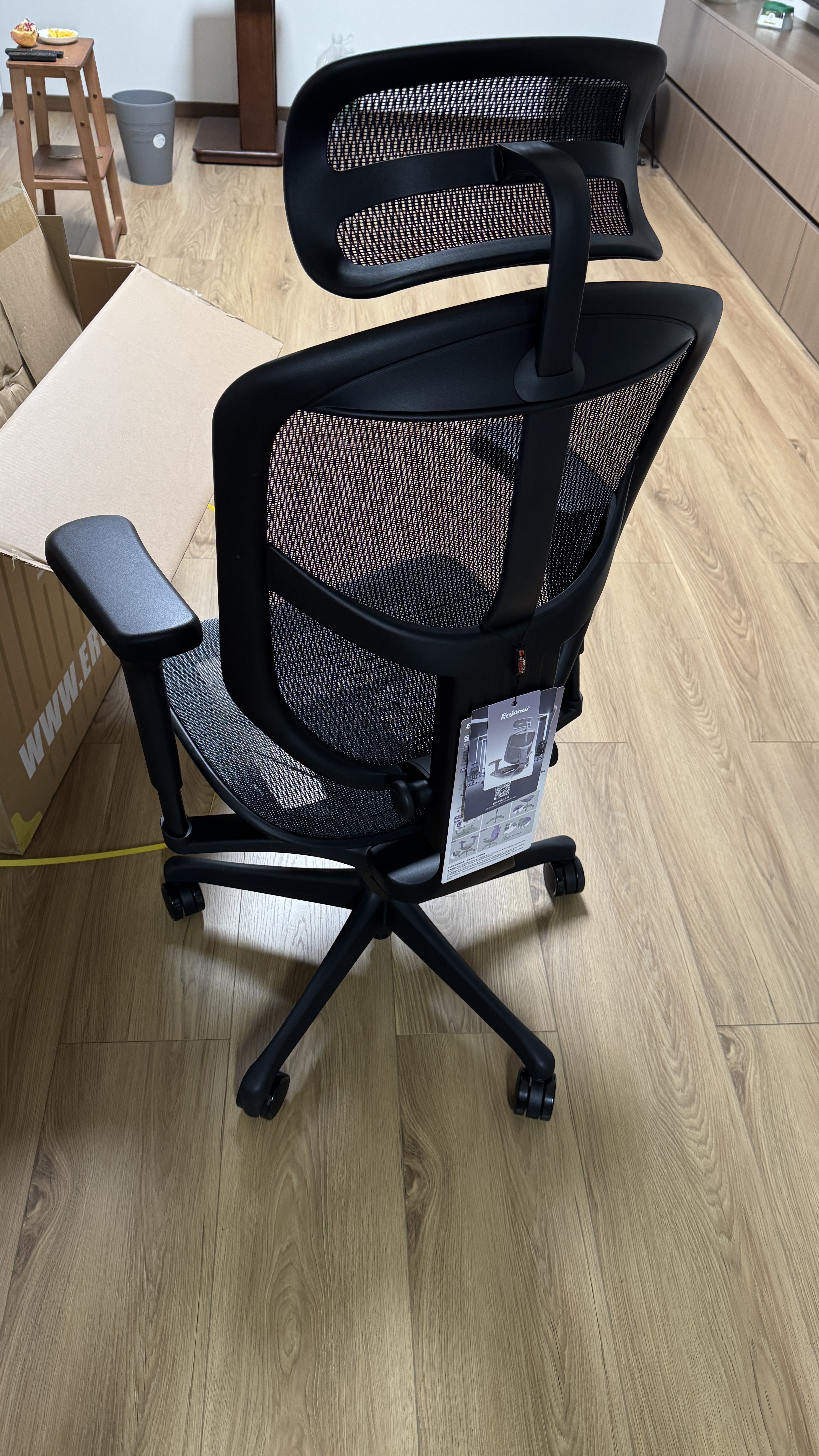 Ergonor保友金卓雄鹰 人体工学椅 高性价比电脑椅家用办公椅游戏电竞椅 【金卓雄鹰X】黑色网(尼龙椅脚) 久坐不易累 实拍图