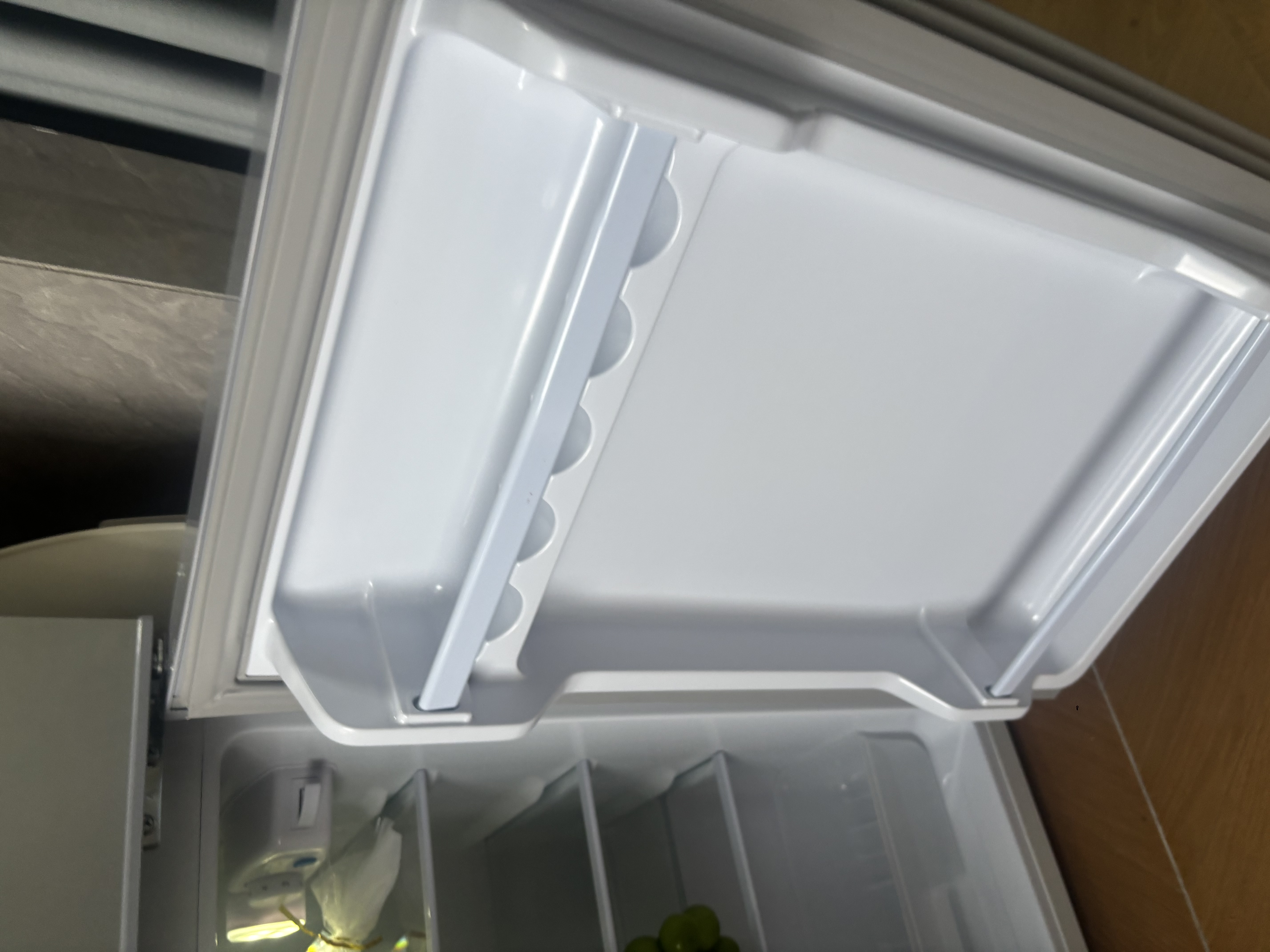 志高电冰箱双门家用节能冰箱出租屋冷藏冷冻环保迷你冰箱办公室公寓租房宿舍低噪电冰箱 【配置升级 S198加厚款】银色一级能效 实拍图