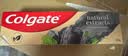 高露洁（Colgate）竹炭美白牙膏100g 清新口气 去除牙渍 美白牙齿除口臭成人牙膏 实拍图