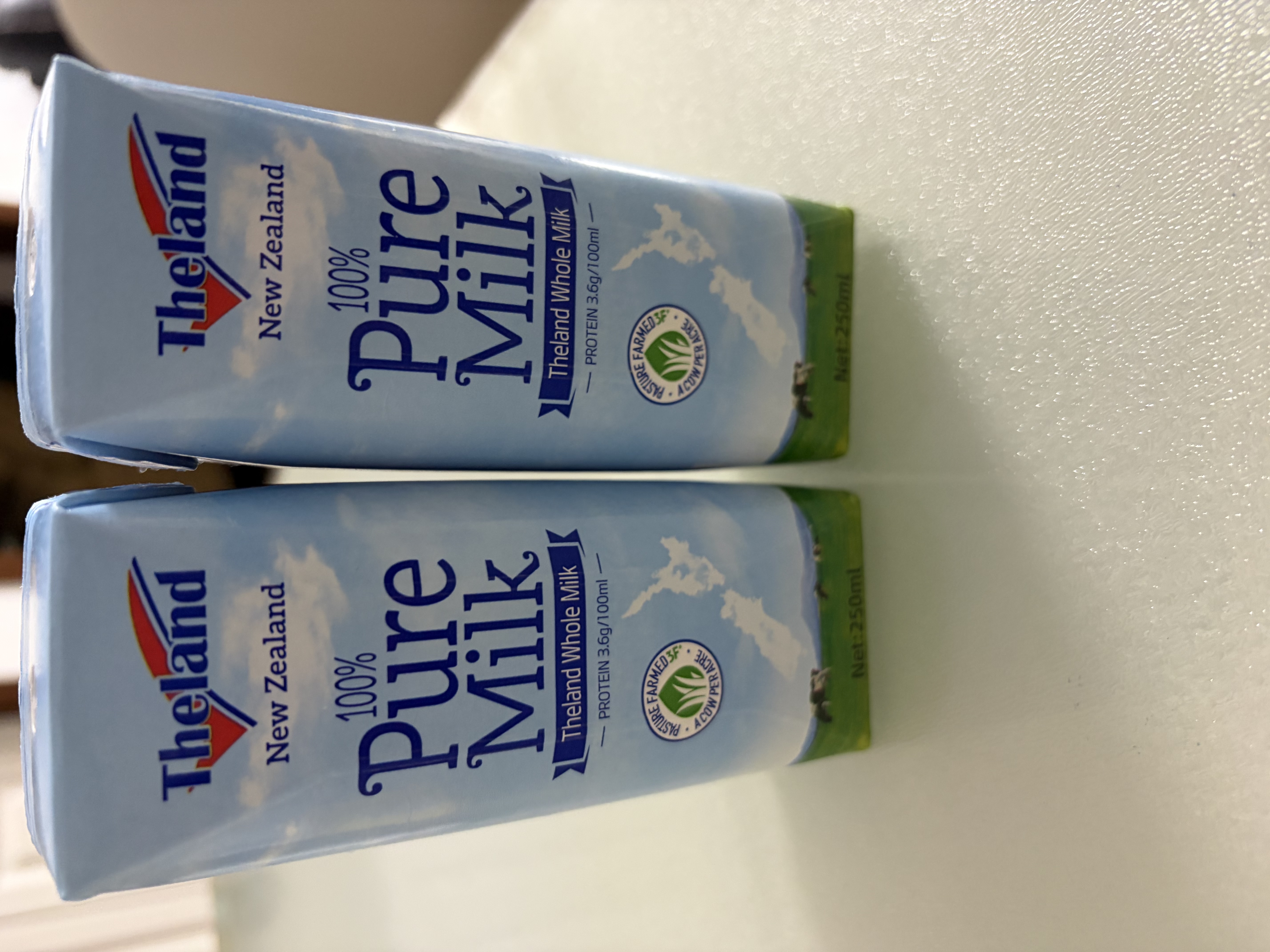 纽仕兰新西兰草饲3.6g蛋白全脂100%生牛乳纯牛奶250ml*24盒 中秋送礼 实拍图