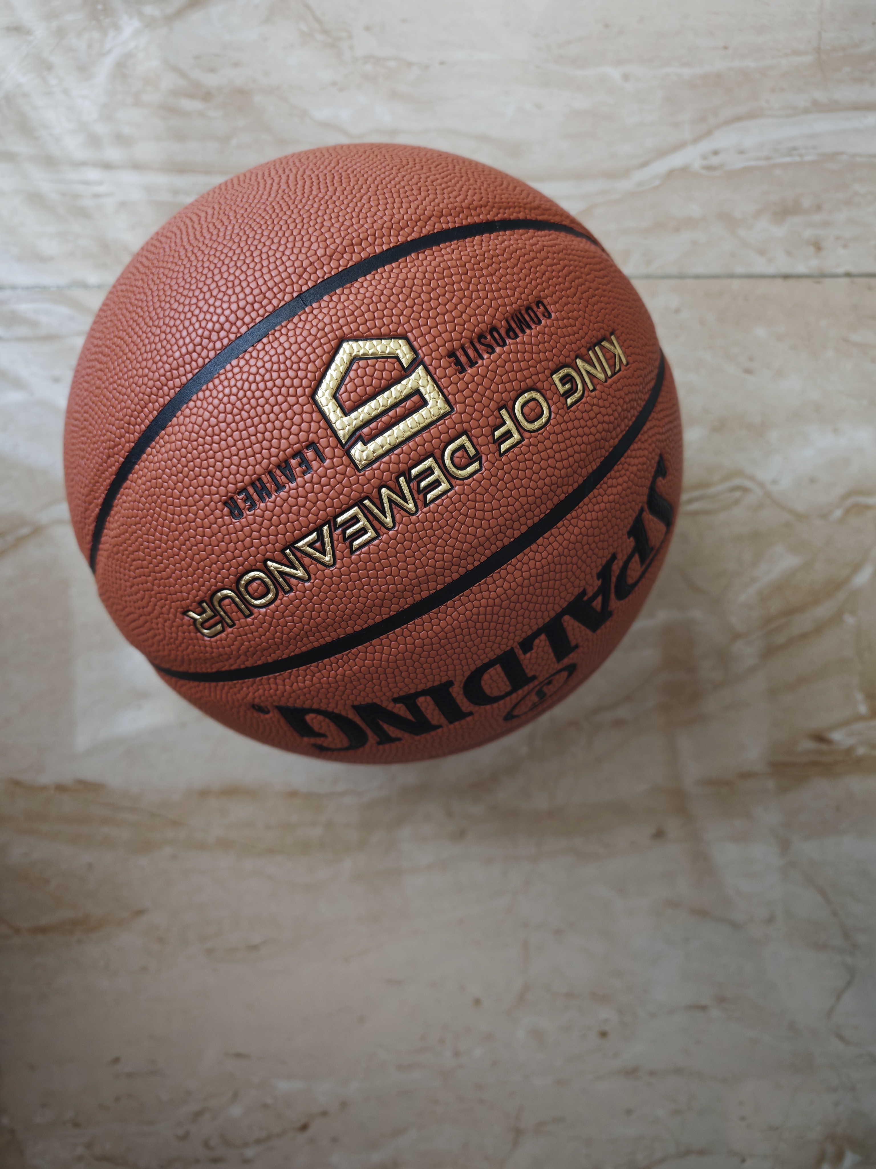 斯伯丁（SPALDING）篮球5号室内外耐磨兼用五号PU材质青少年儿童篮球77-476Y5 实拍图